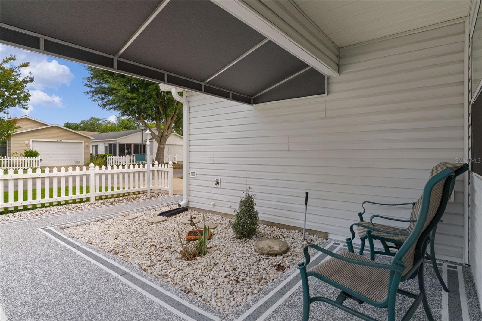 Villa at 16933 SE 94TH SUNNYBROOK CIR, THE VILLAGES, photo 4 of 23