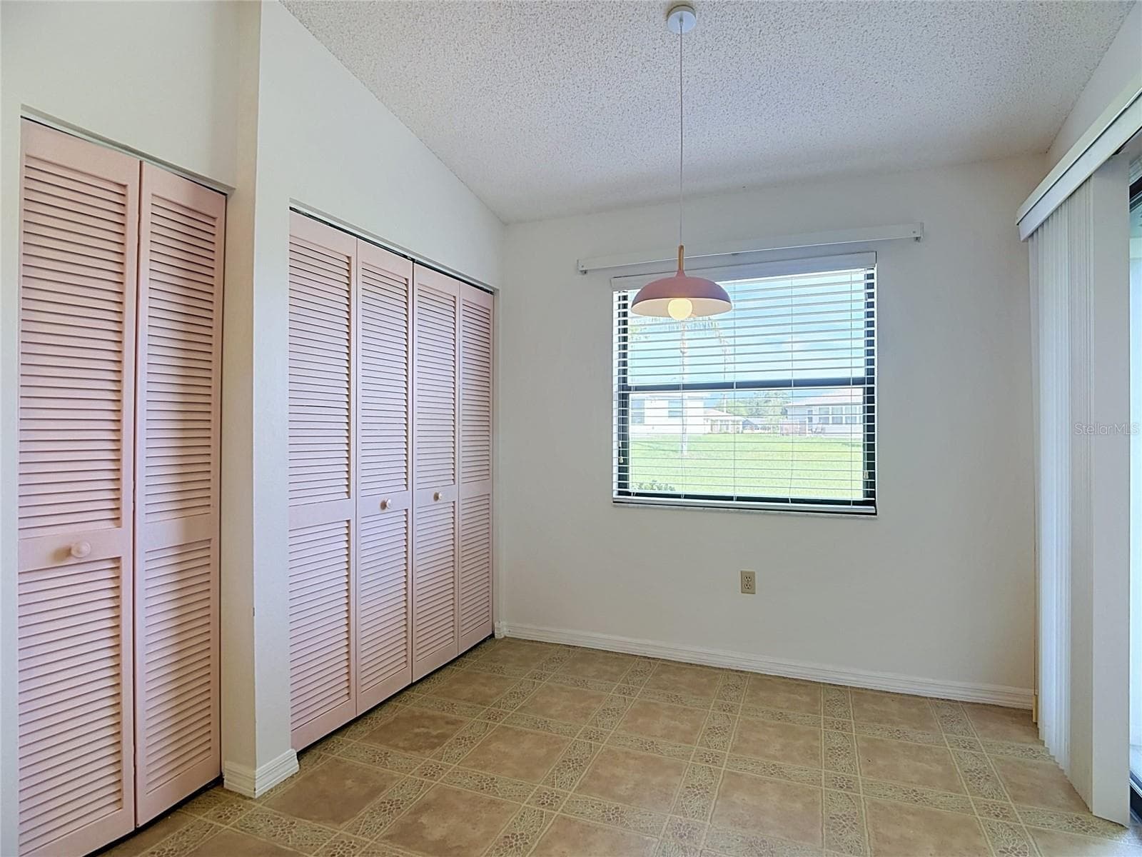 Single Family Residence at 6121 KITTIWAKE DR, LAKELAND, photo 18 of 50