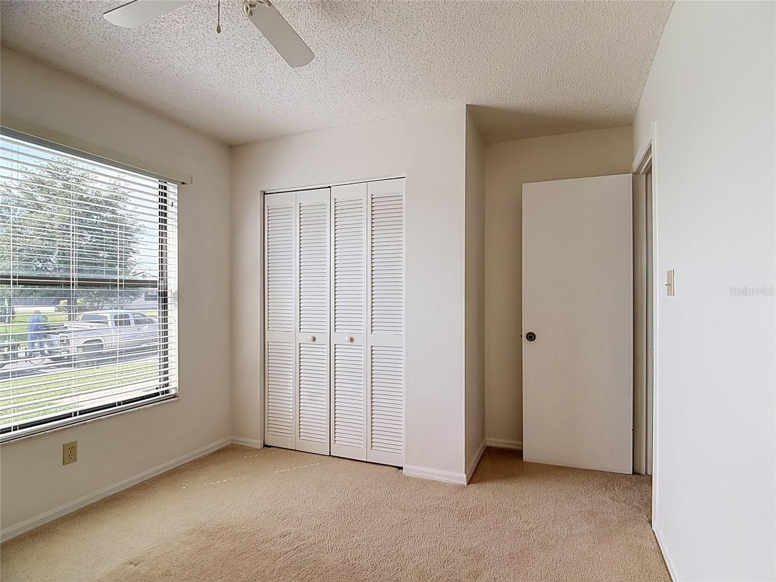 Single Family Residence at 6121 KITTIWAKE DR, LAKELAND, photo 31 of 50