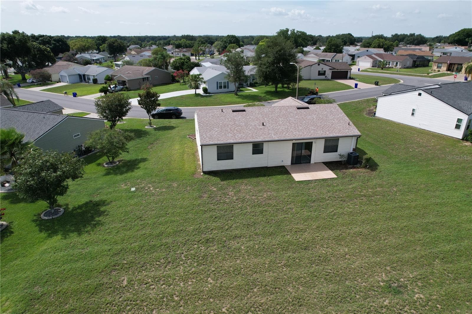 Single Family Residence at 6121 KITTIWAKE DR, LAKELAND, photo 37 of 50