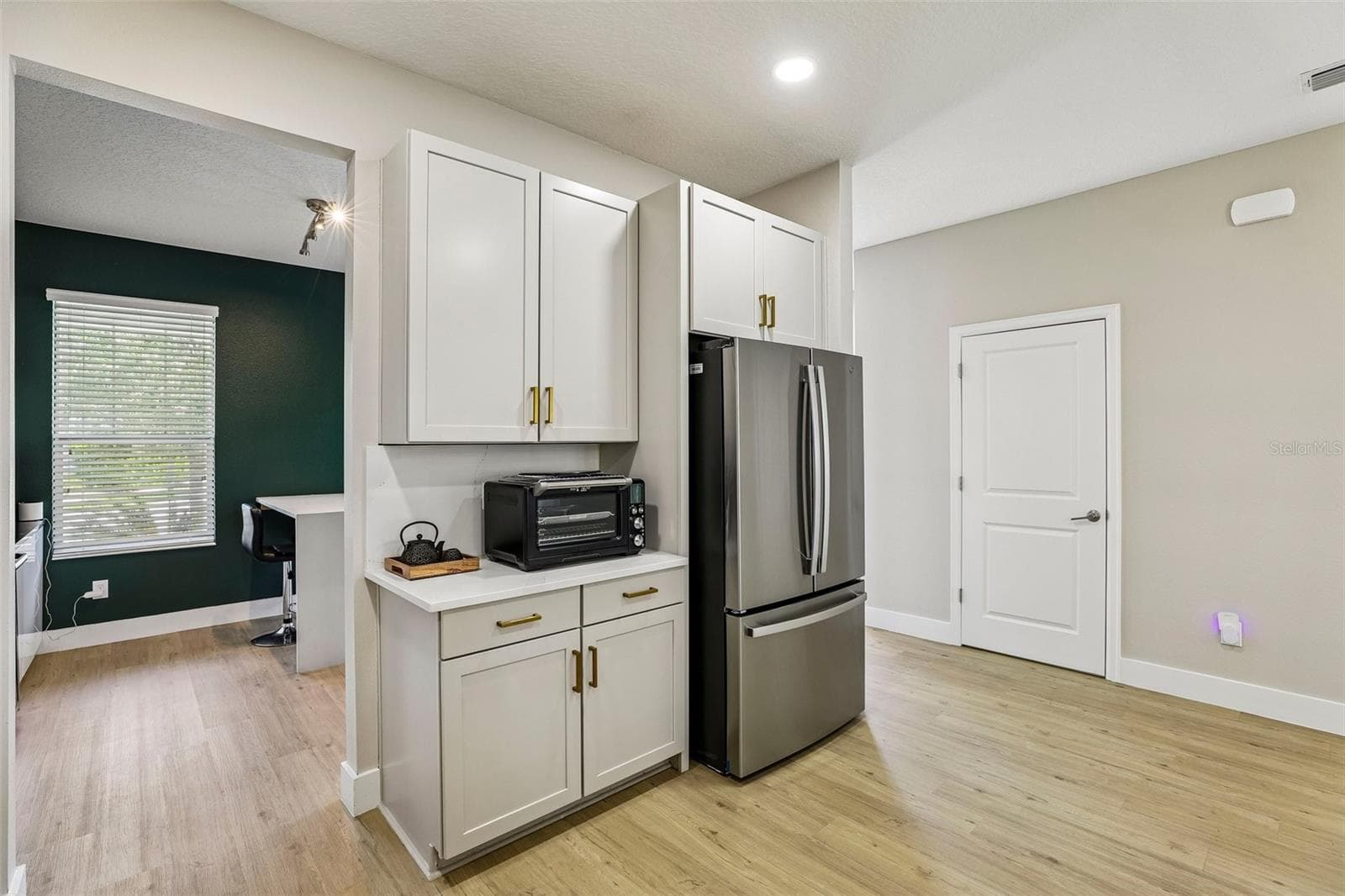 Single Family Residence at 11886 FICTION AVE, ORLANDO, photo 14 of 42