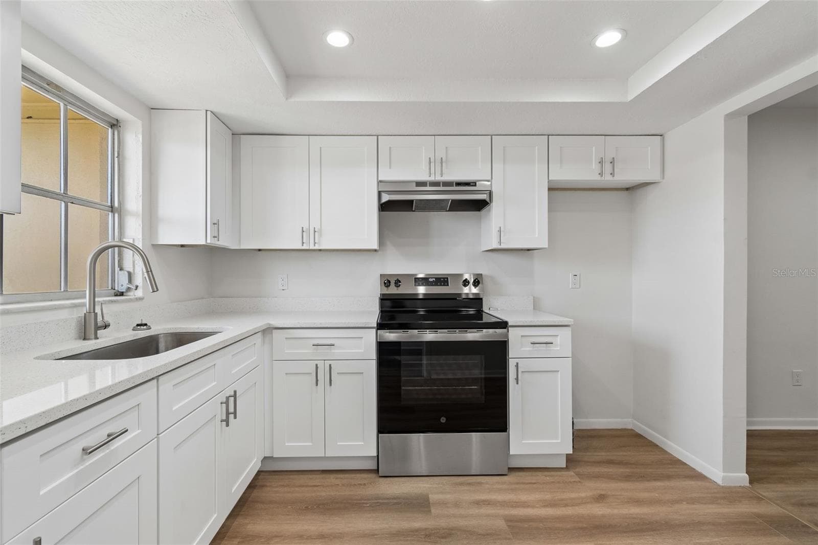 Villa at 1614 S LAKE AVE #2, CLEARWATER, photo 5 of 26