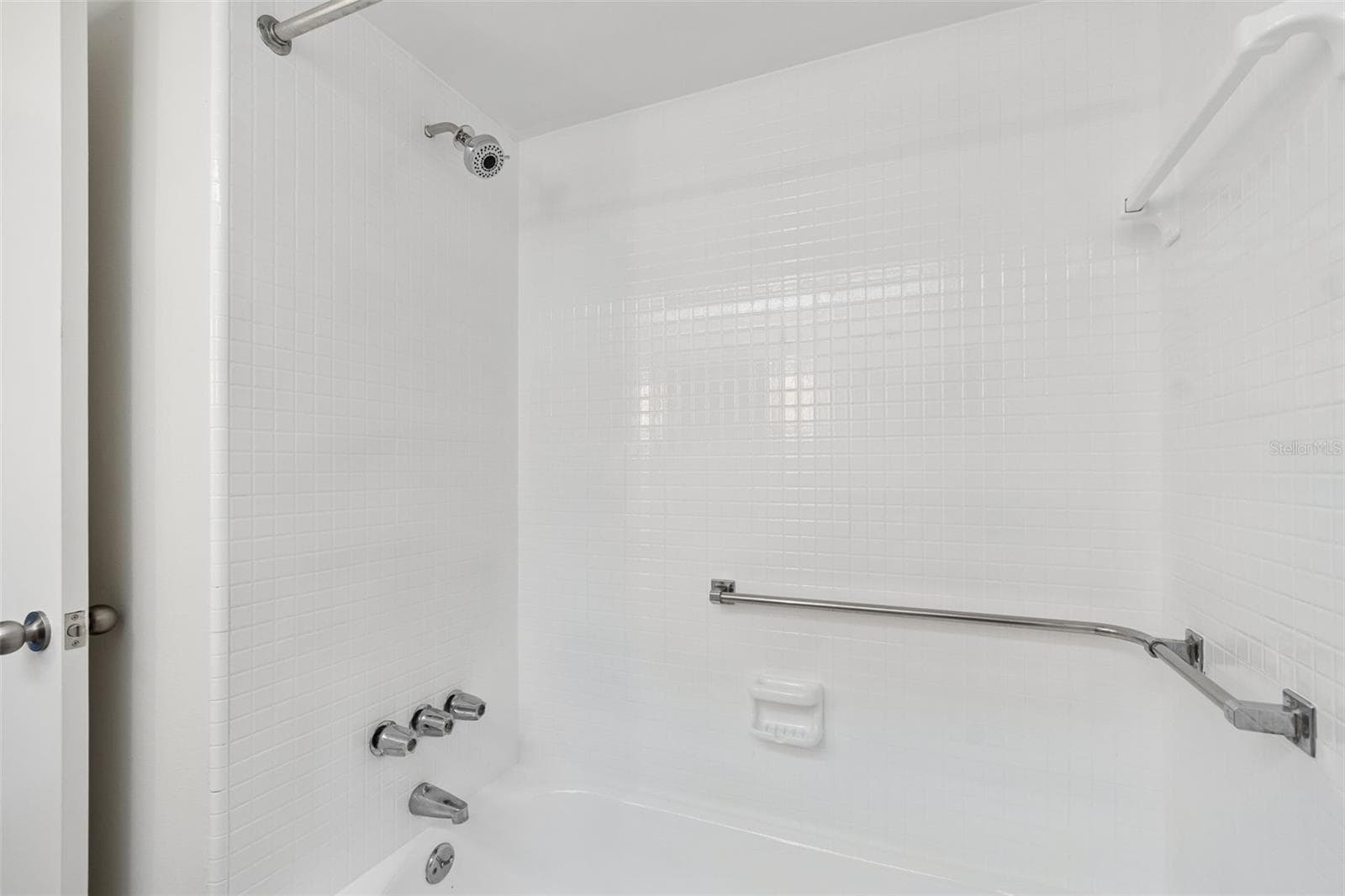 Villa at 1614 S LAKE AVE #2, CLEARWATER, photo 23 of 26