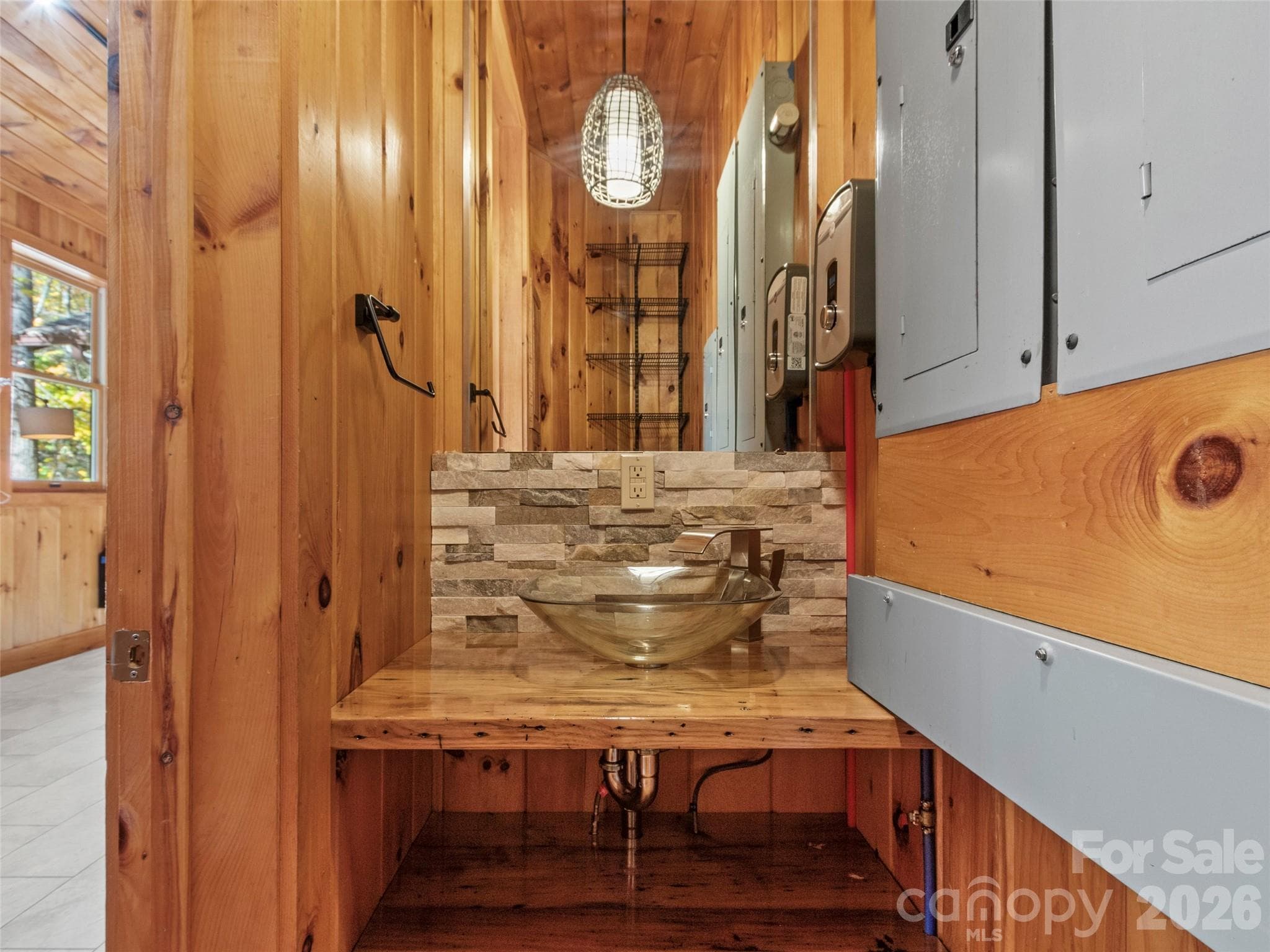 Guest house half bath - 191 N Fork Road, Burnsville