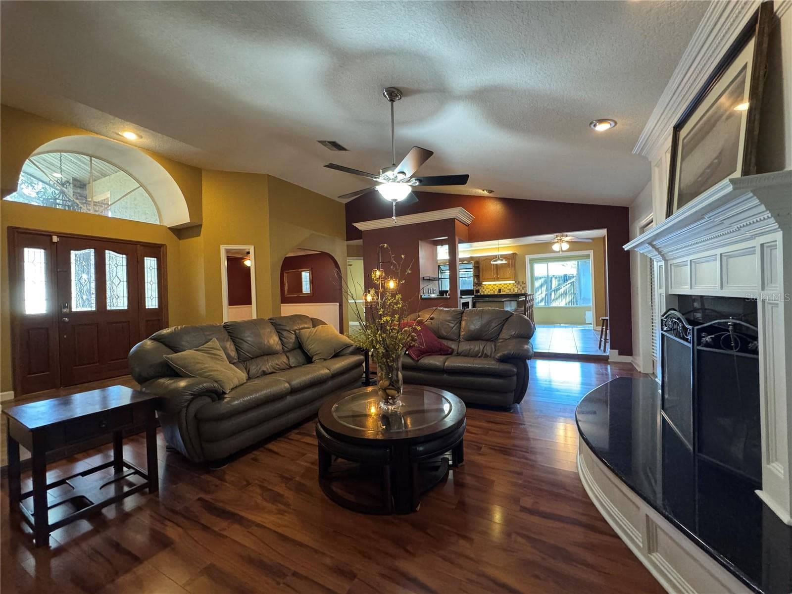 Single Family Residence at 915 HEATHERBROOK DR, AUBURNDALE, photo 11 of 43