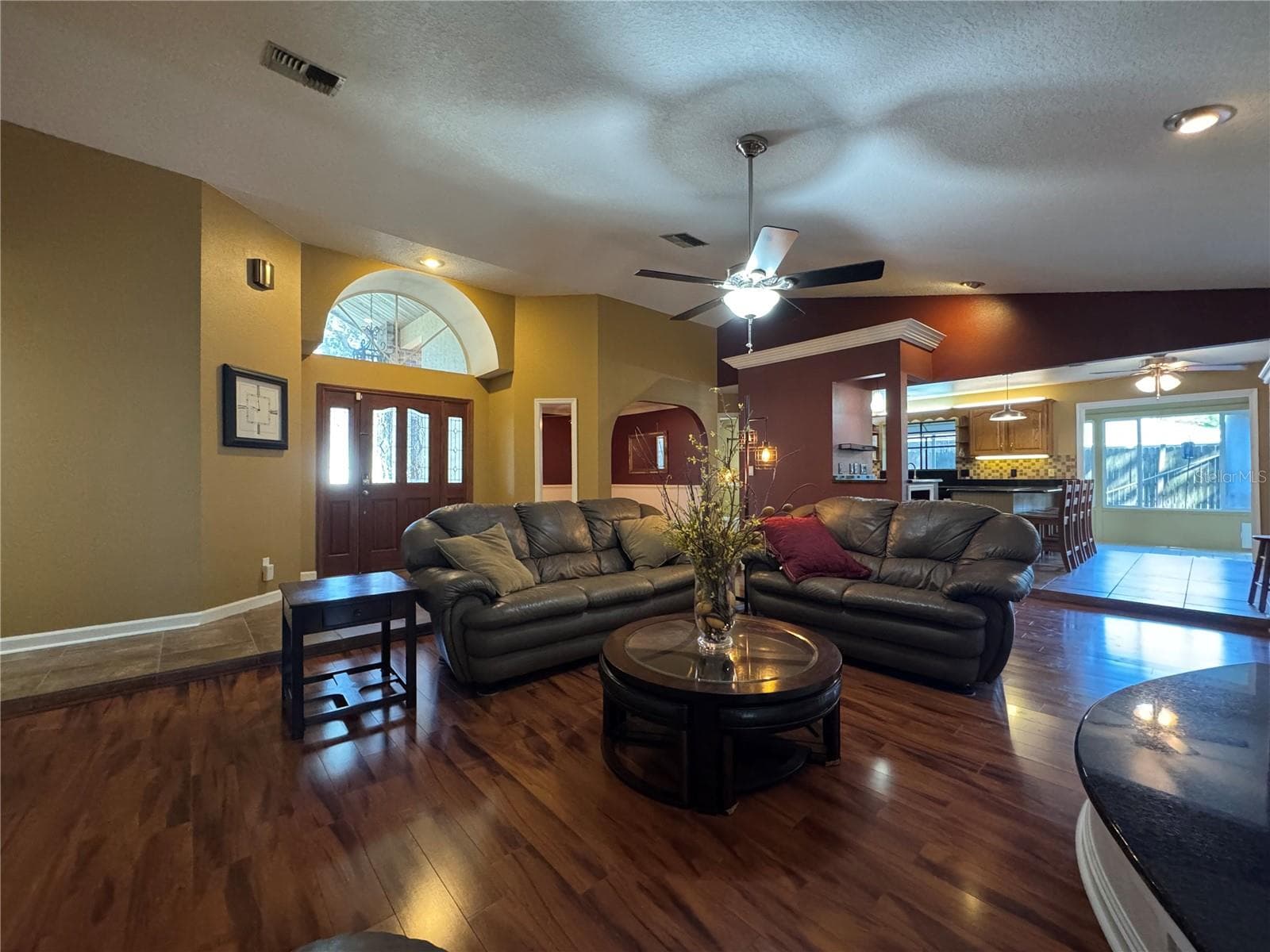 Single Family Residence at 915 HEATHERBROOK DR, AUBURNDALE, photo 12 of 43