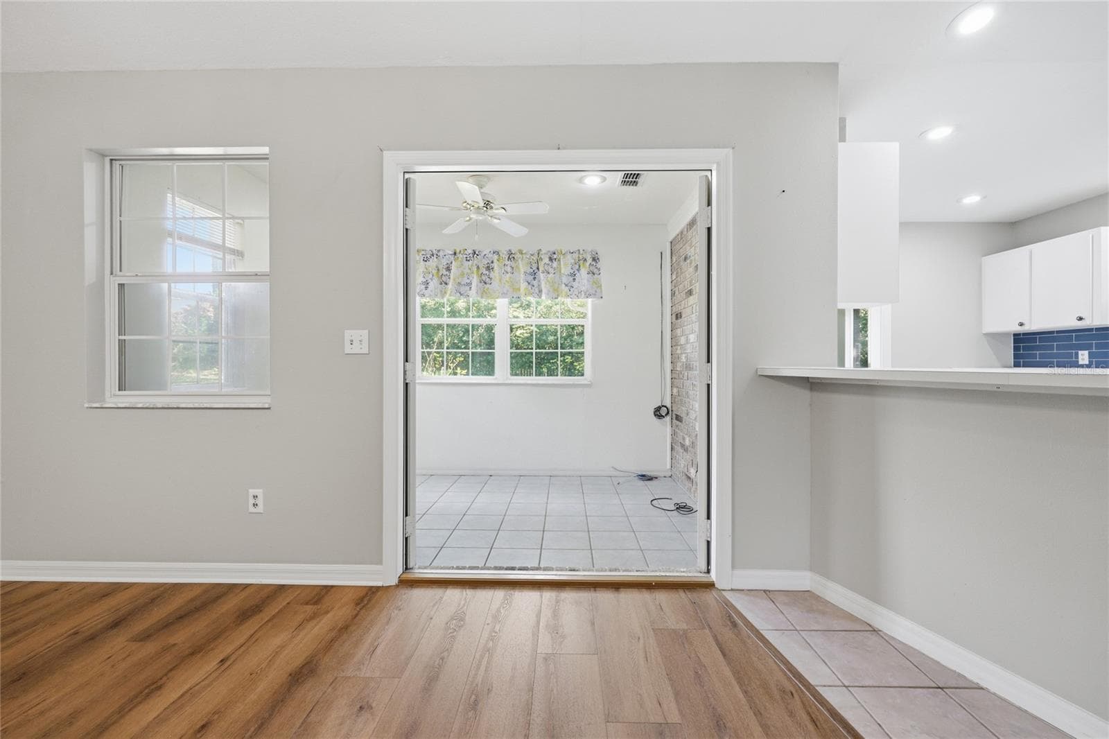 Single Family Residence at 25249 SW 18TH AVE, NEWBERRY, photo 11 of 61