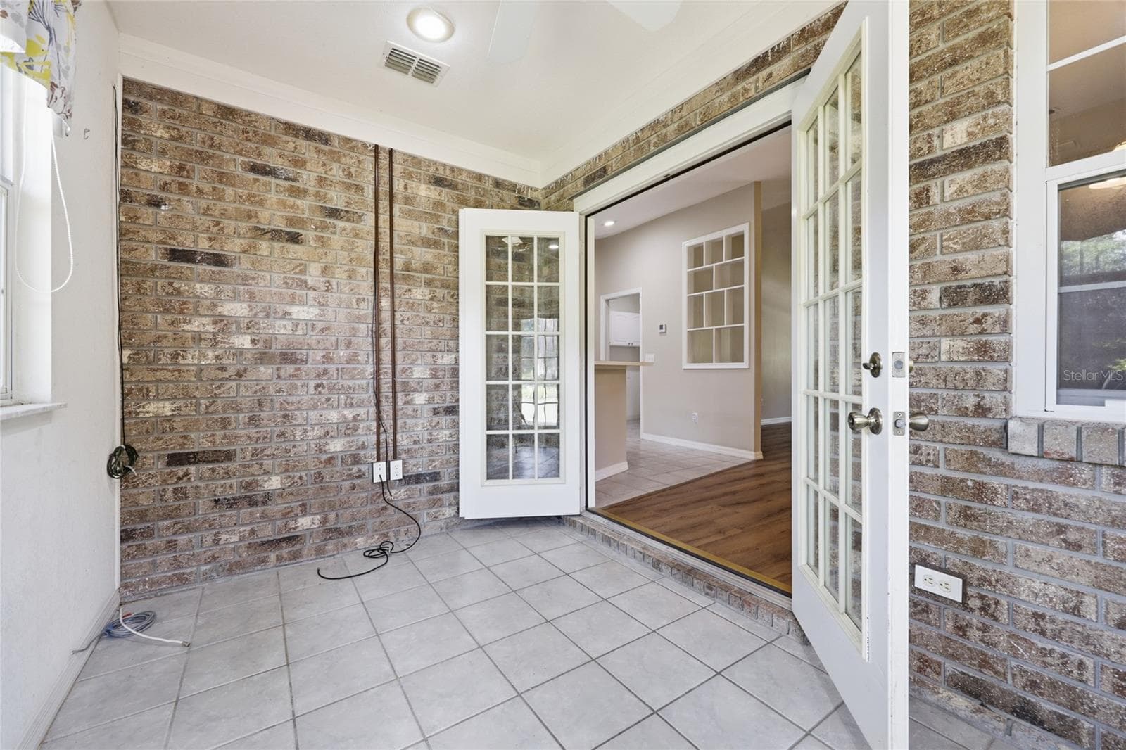 Single Family Residence at 25249 SW 18TH AVE, NEWBERRY, photo 14 of 61