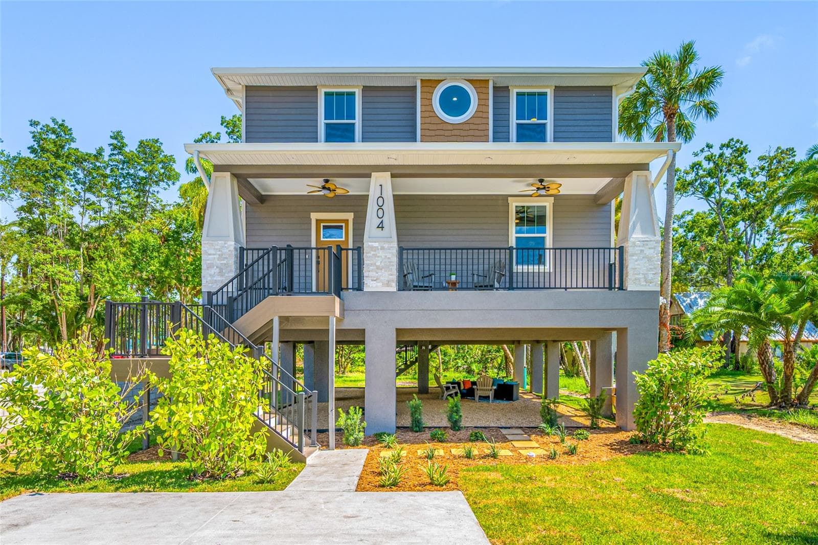 Single Family Residence at 1004 W HENRY AVE, TAMPA, photo 52 of 54