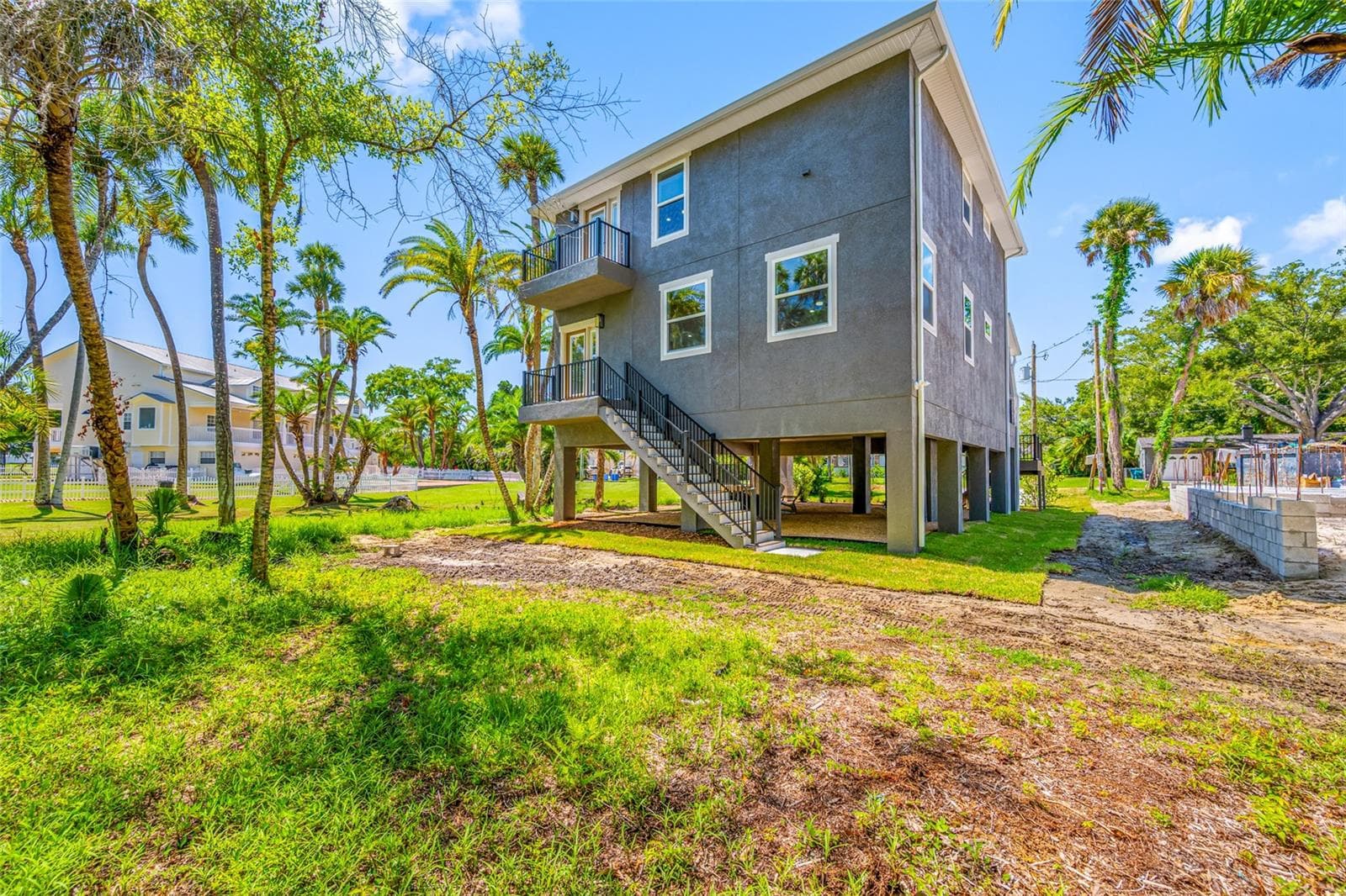 Single Family Residence at 1004 W HENRY AVE, TAMPA, photo 45 of 54