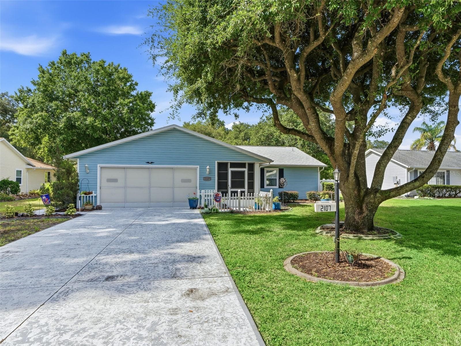 2107 GREENLAW CT