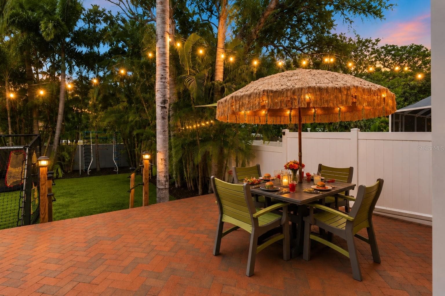 Townhouse at 2869 BAYSHORE TRAILS DR, TAMPA, photo 11 of 42