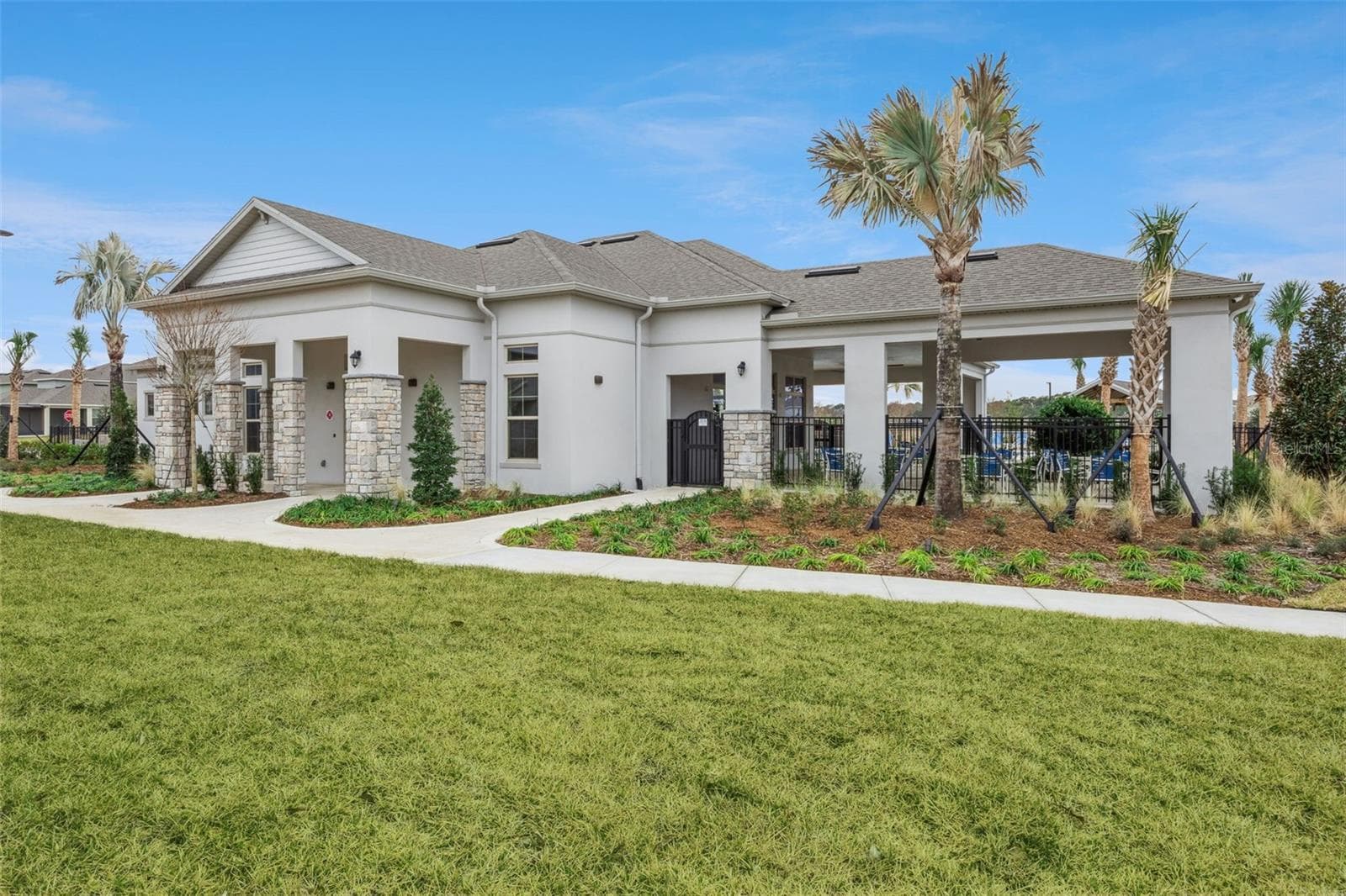 Single Family Residence at 11857 SHINE VIEW LN, WINTER GARDEN, photo 20 of 82