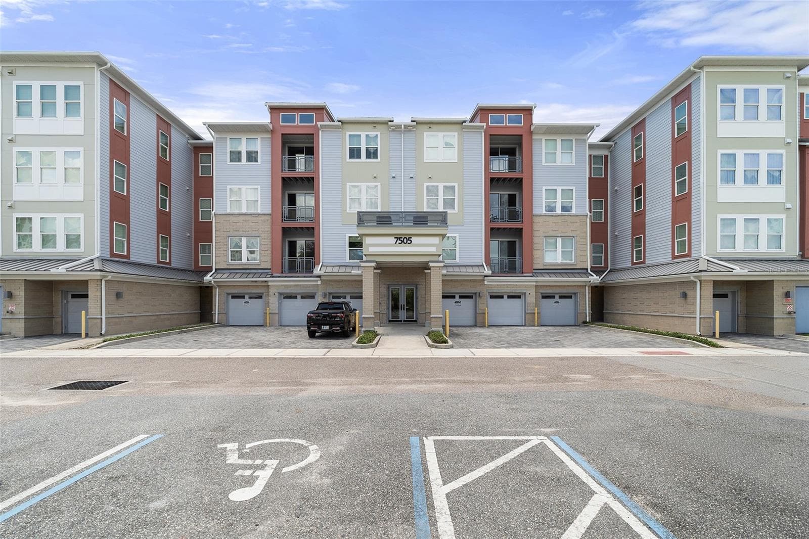 Condominium at 7505 LAUREATE BLVD #2208, ORLANDO, photo 42 of 43