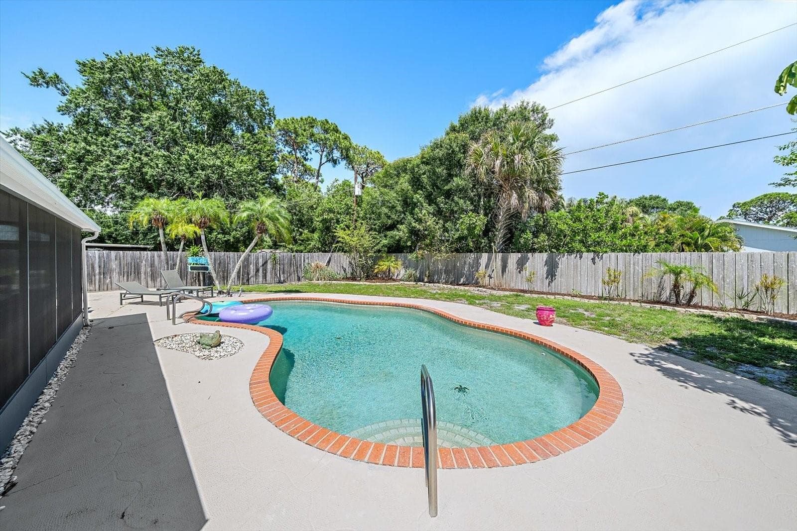 Single Family Residence at 2923 LINWOOD DR, SARASOTA, photo 29 of 32