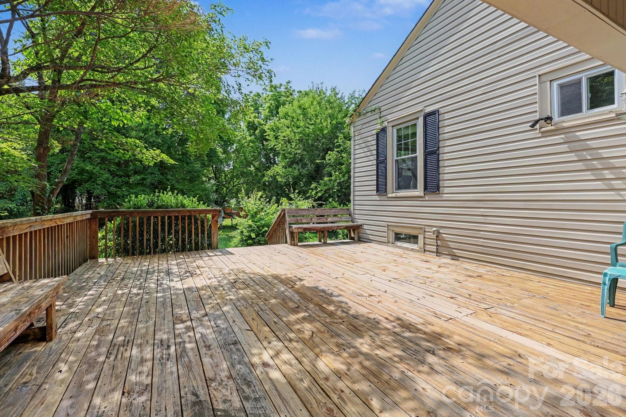 Single Family Residence at 404 Fairview Drive, Lexington, photo 19 of 44