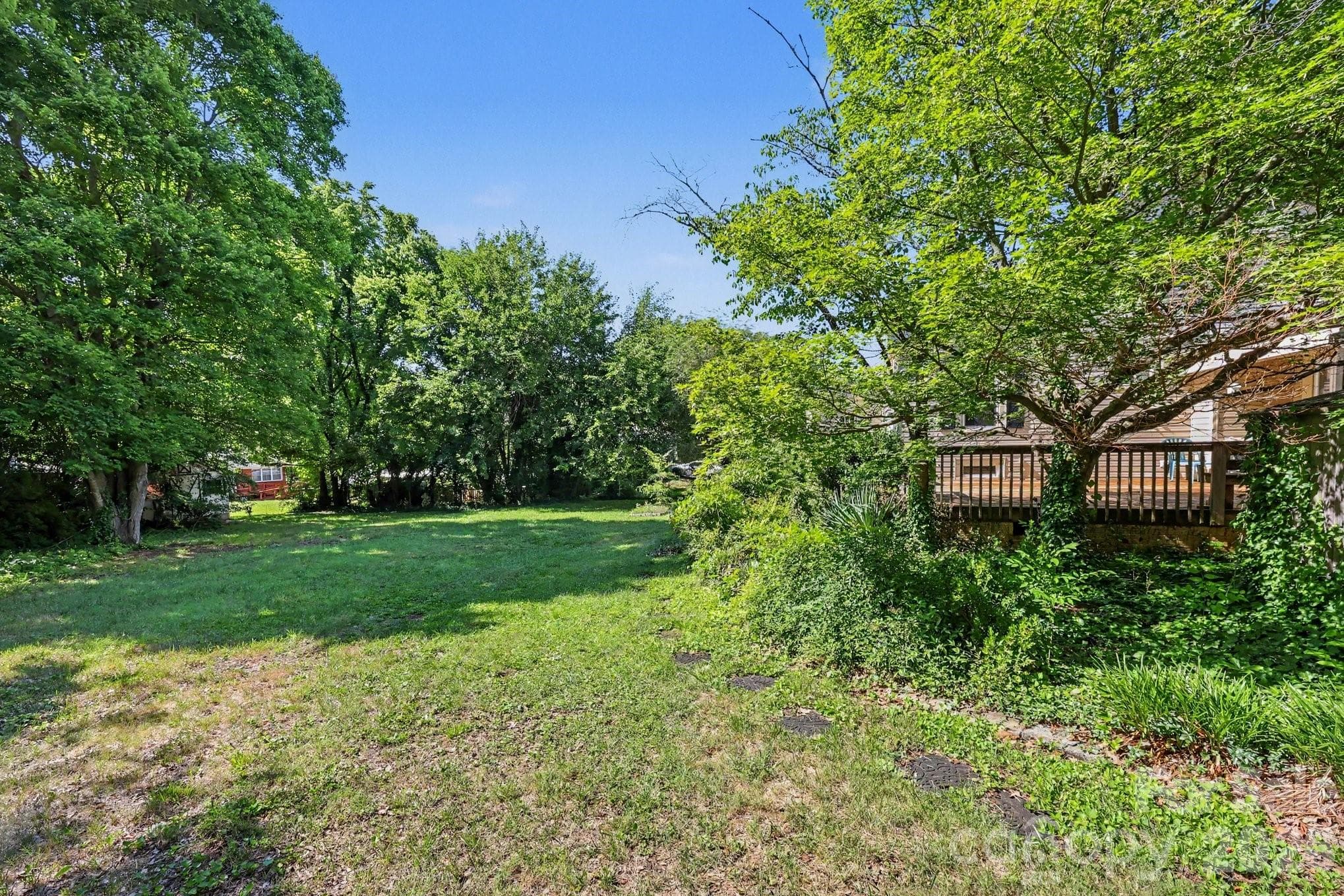 Single Family Residence at 404 Fairview Drive, Lexington, photo 37 of 44