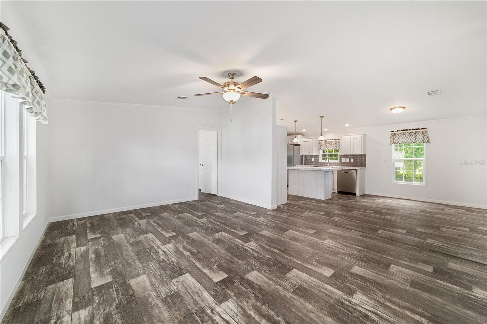 Manufactured Home at 9715 SW 30TH TER, OCALA, photo 18 of 41