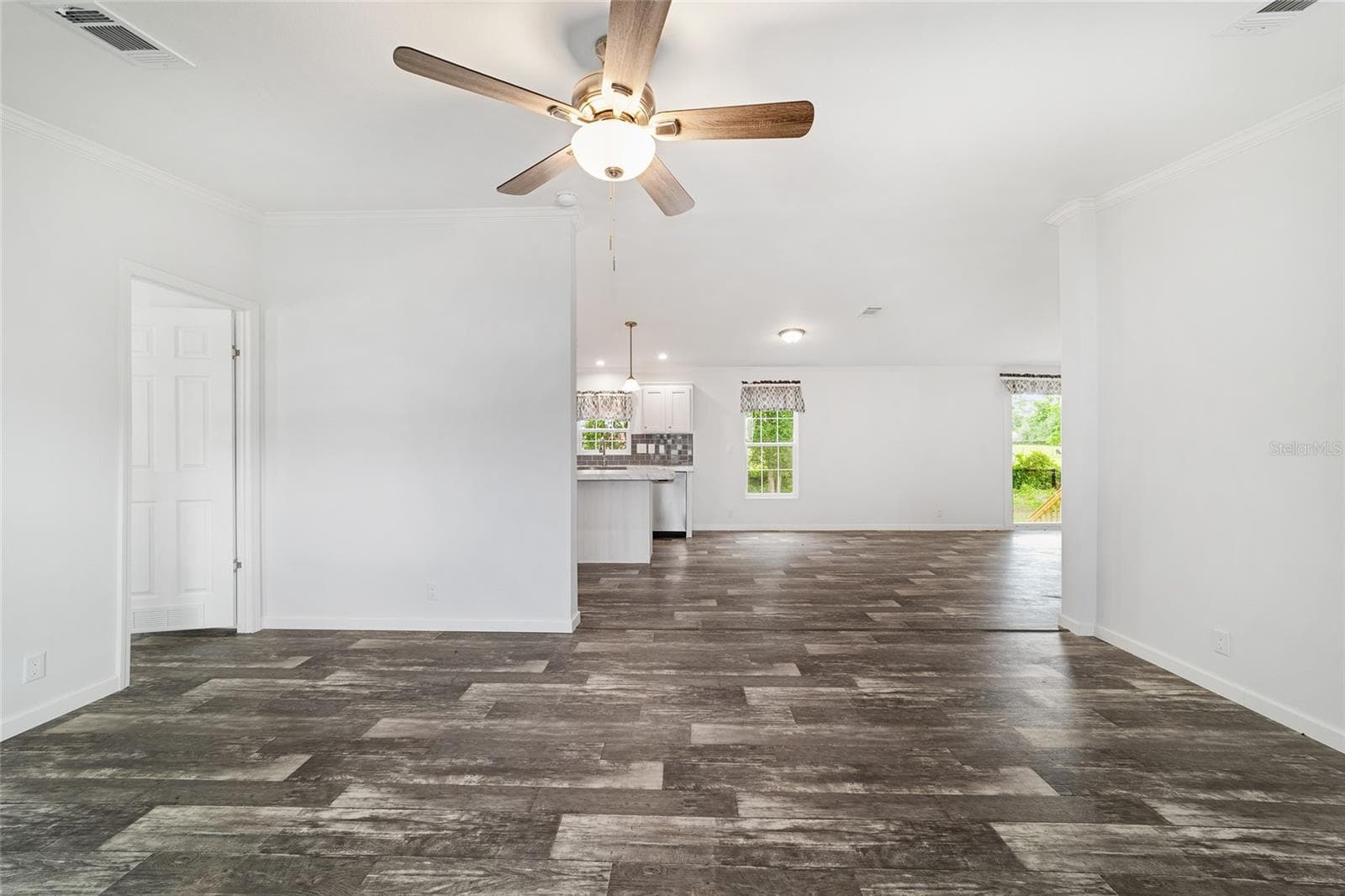 Manufactured Home at 9715 SW 30TH TER, OCALA, photo 19 of 41