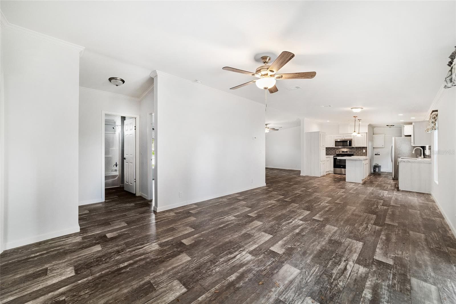 Manufactured Home at 9715 SW 30TH TER, OCALA, photo 23 of 41