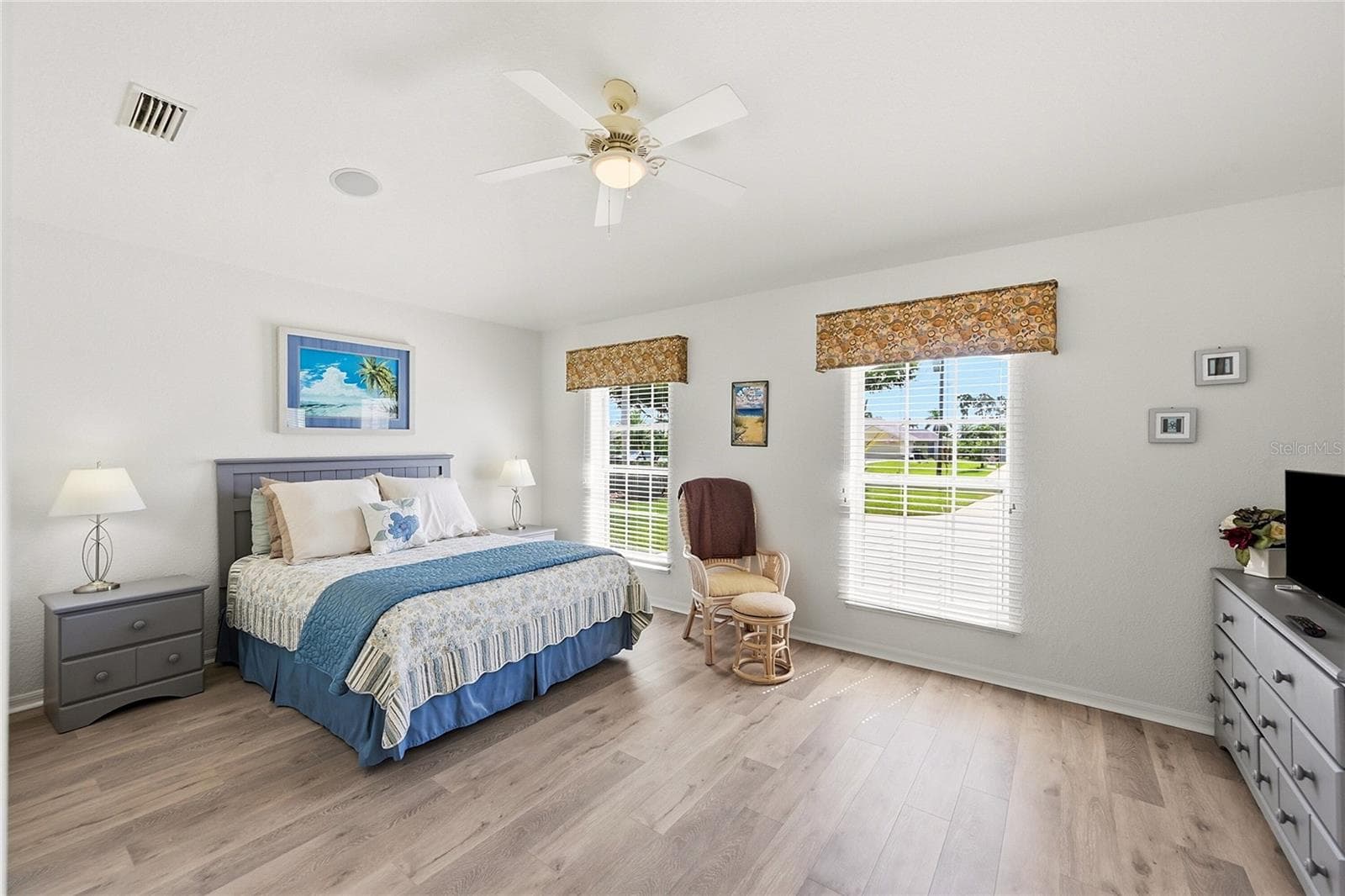 Bedroom 2 has a Full Bath - 816 BOUNDARY BLVD, ROTONDA WEST