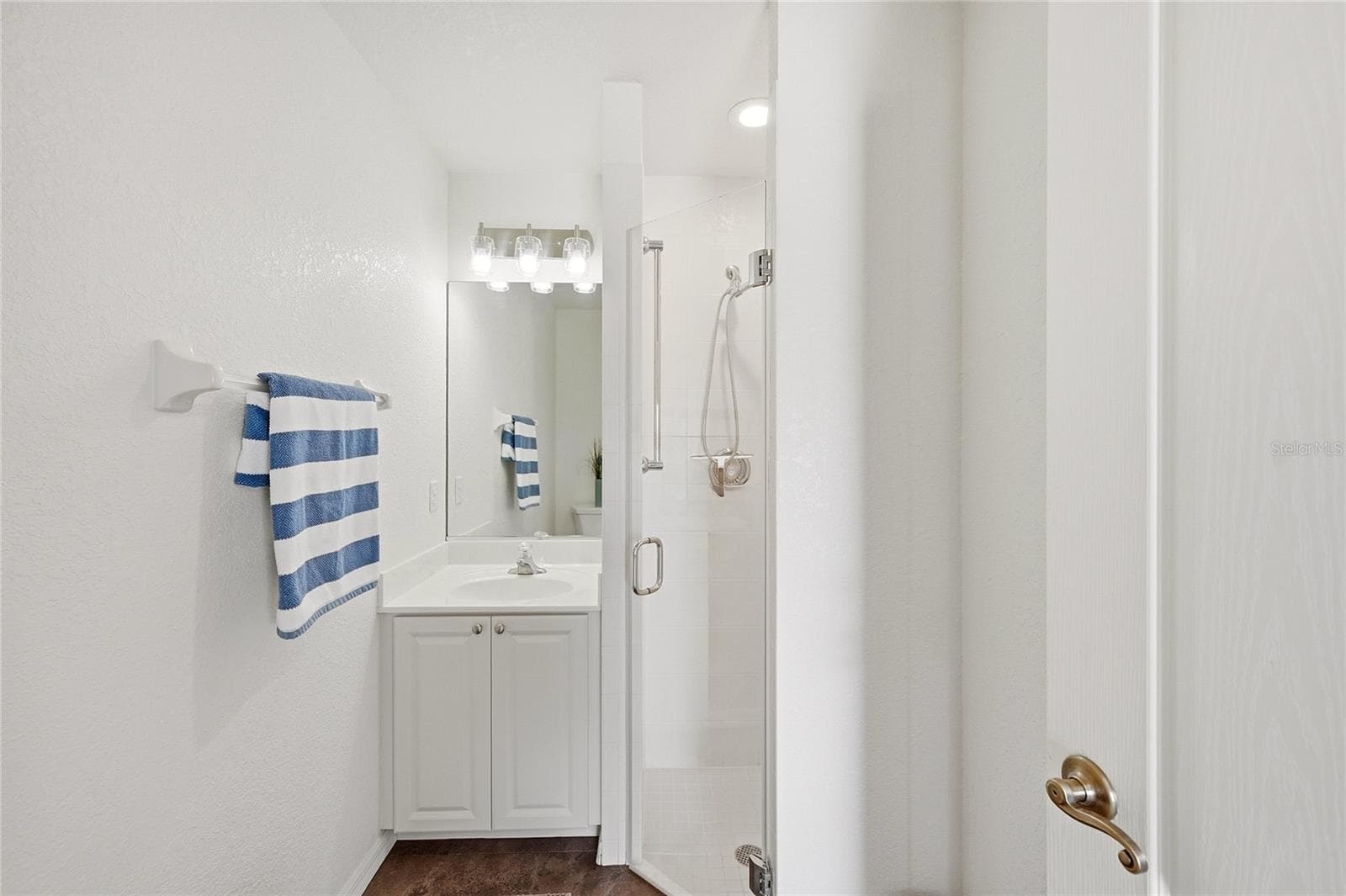 Bedroom 2 has a Full Bath - 816 BOUNDARY BLVD, ROTONDA WEST