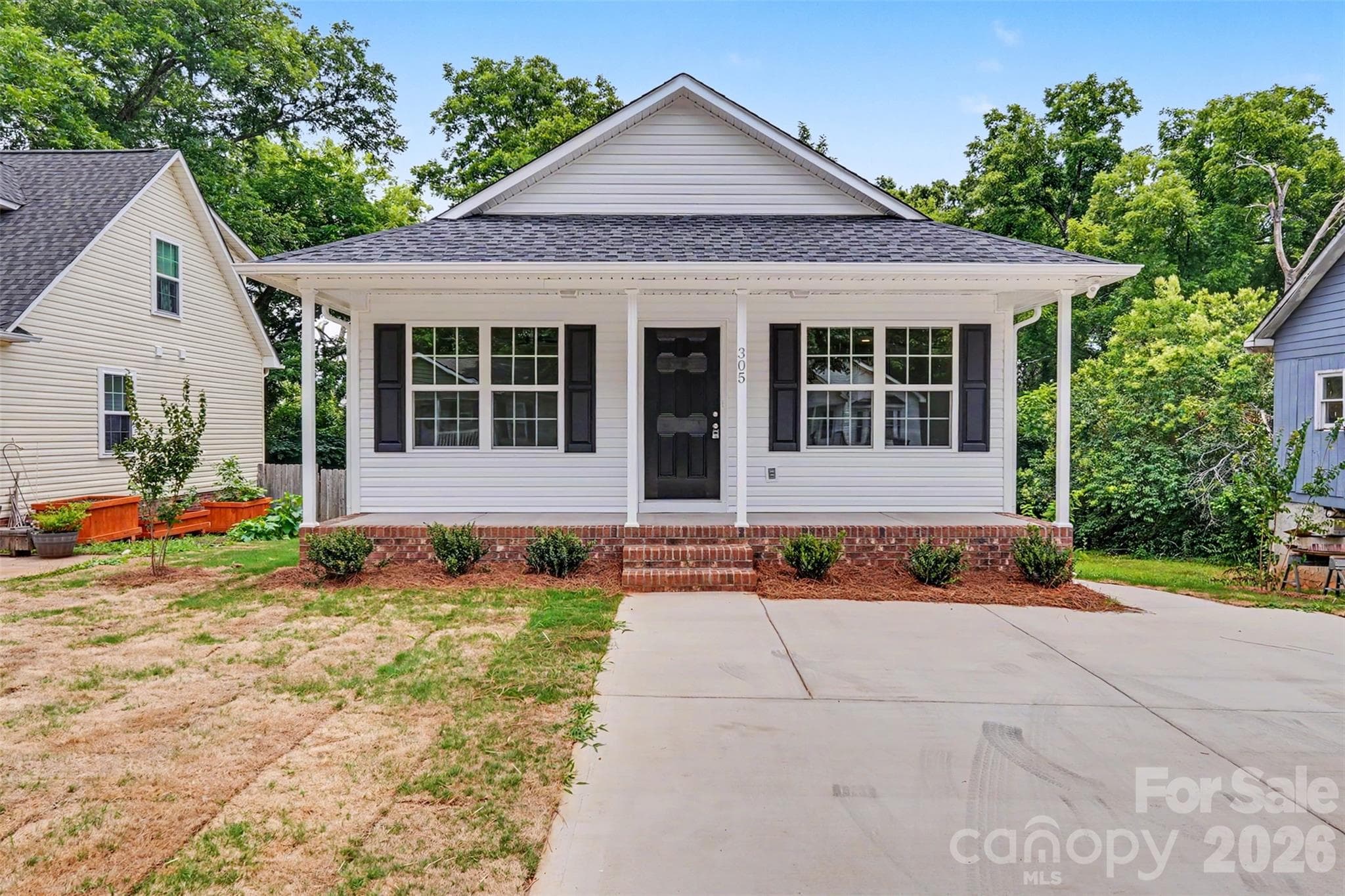 Single Family Residence at Rock Hill, photo 2 of 29