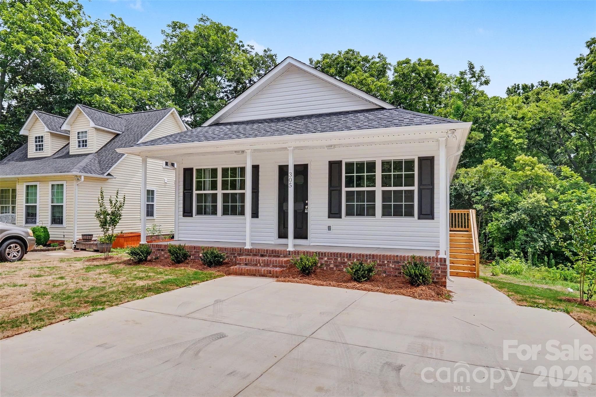 Single Family Residence at Rock Hill, photo 4 of 29