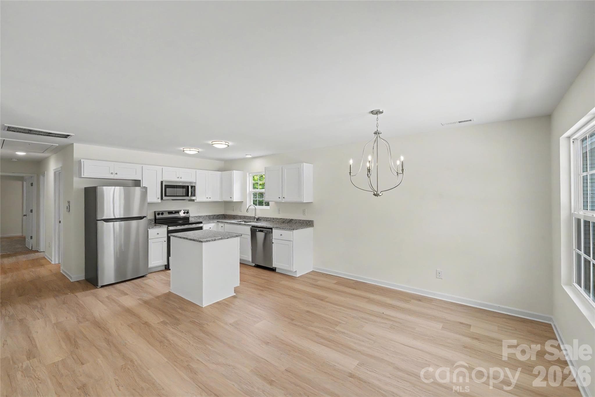 Single Family Residence at Rock Hill, photo 6 of 29