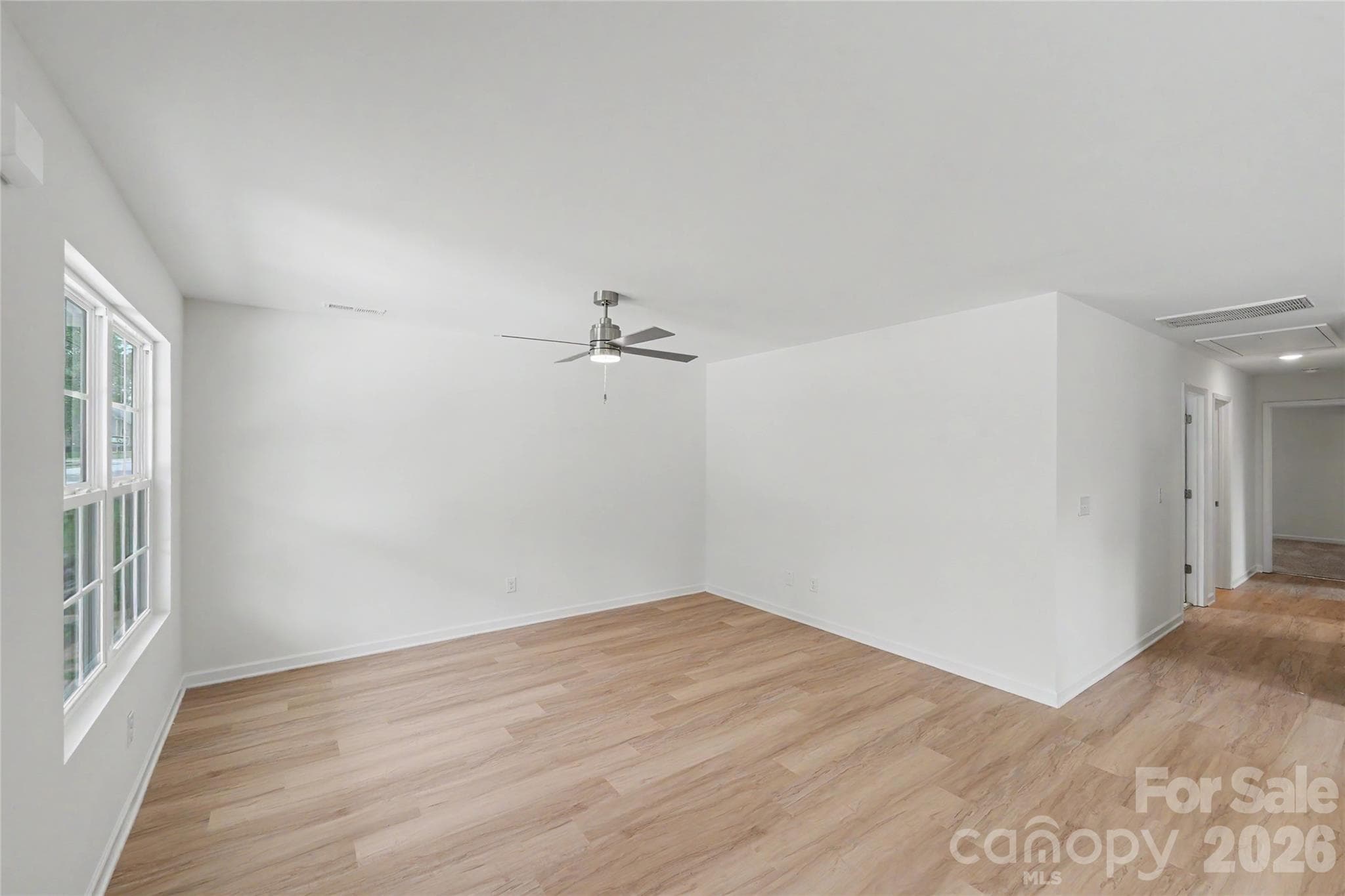 Single Family Residence at Rock Hill, photo 11 of 29