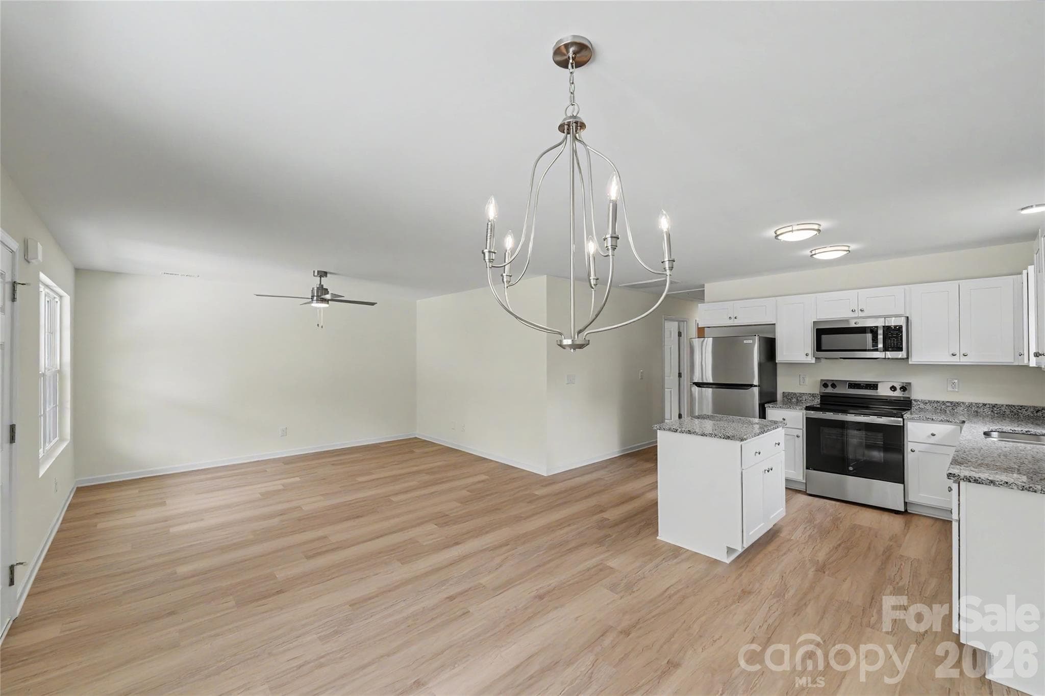 Single Family Residence at Rock Hill, photo 12 of 29