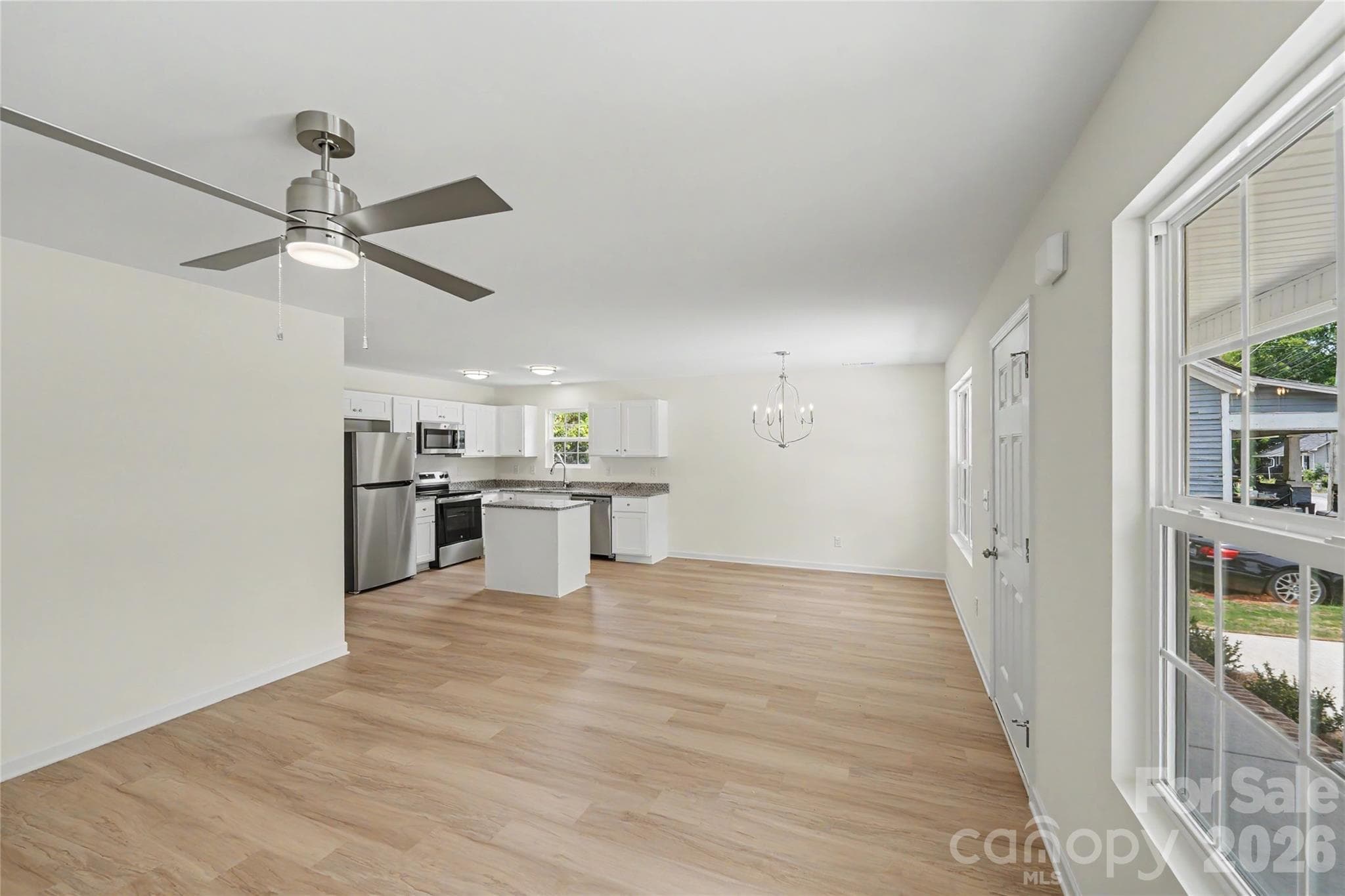 Single Family Residence at Rock Hill, photo 13 of 29