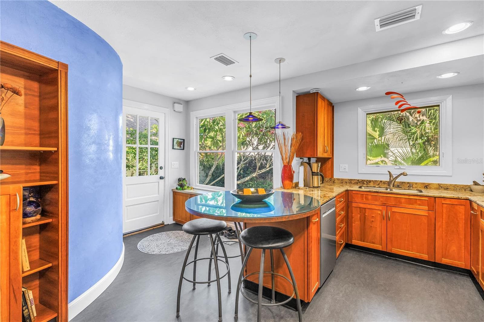 Single Family Residence at SNELLS C PERRY NORTH SHORE ADD REP, ST PETERSBURG, photo 51 of 70
