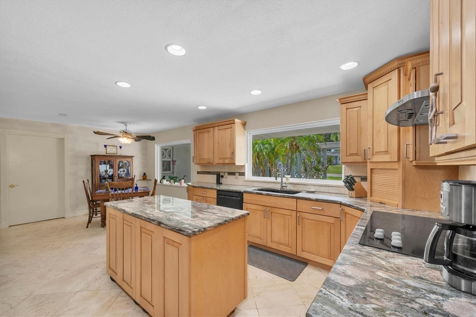 Single Family Residence at 1350 FAIRWAY DR, DUNEDIN, photo 8 of 67