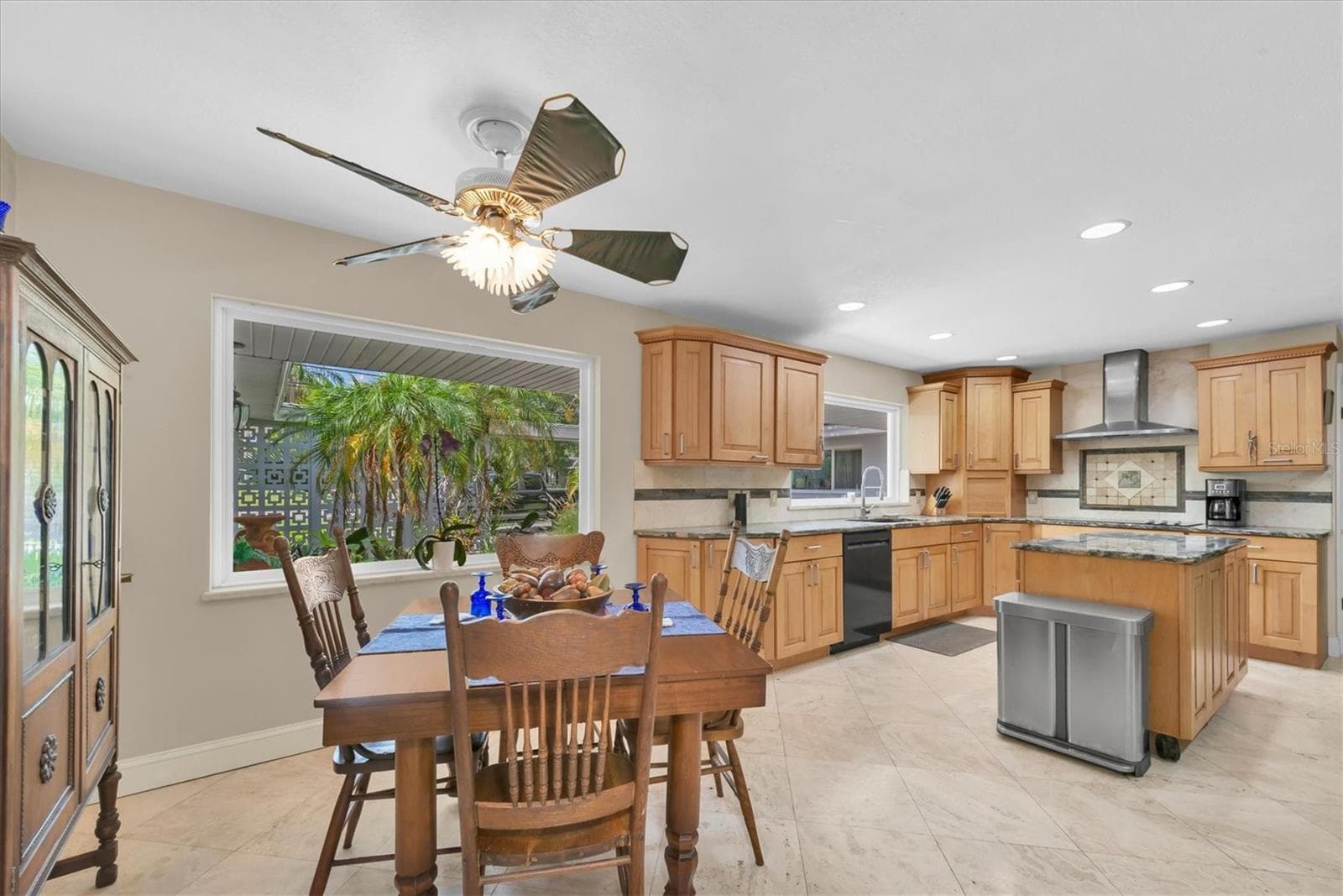 Single Family Residence at 1350 FAIRWAY DR, DUNEDIN, photo 9 of 67