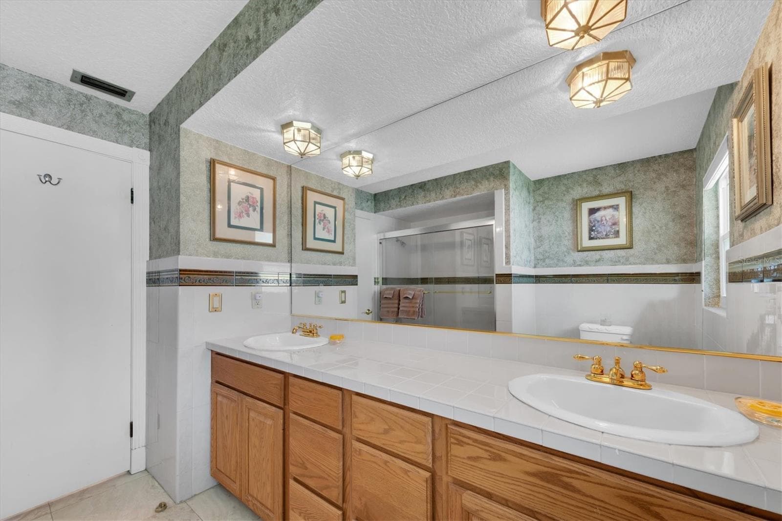 Single Family Residence at 1350 FAIRWAY DR, DUNEDIN, photo 32 of 67