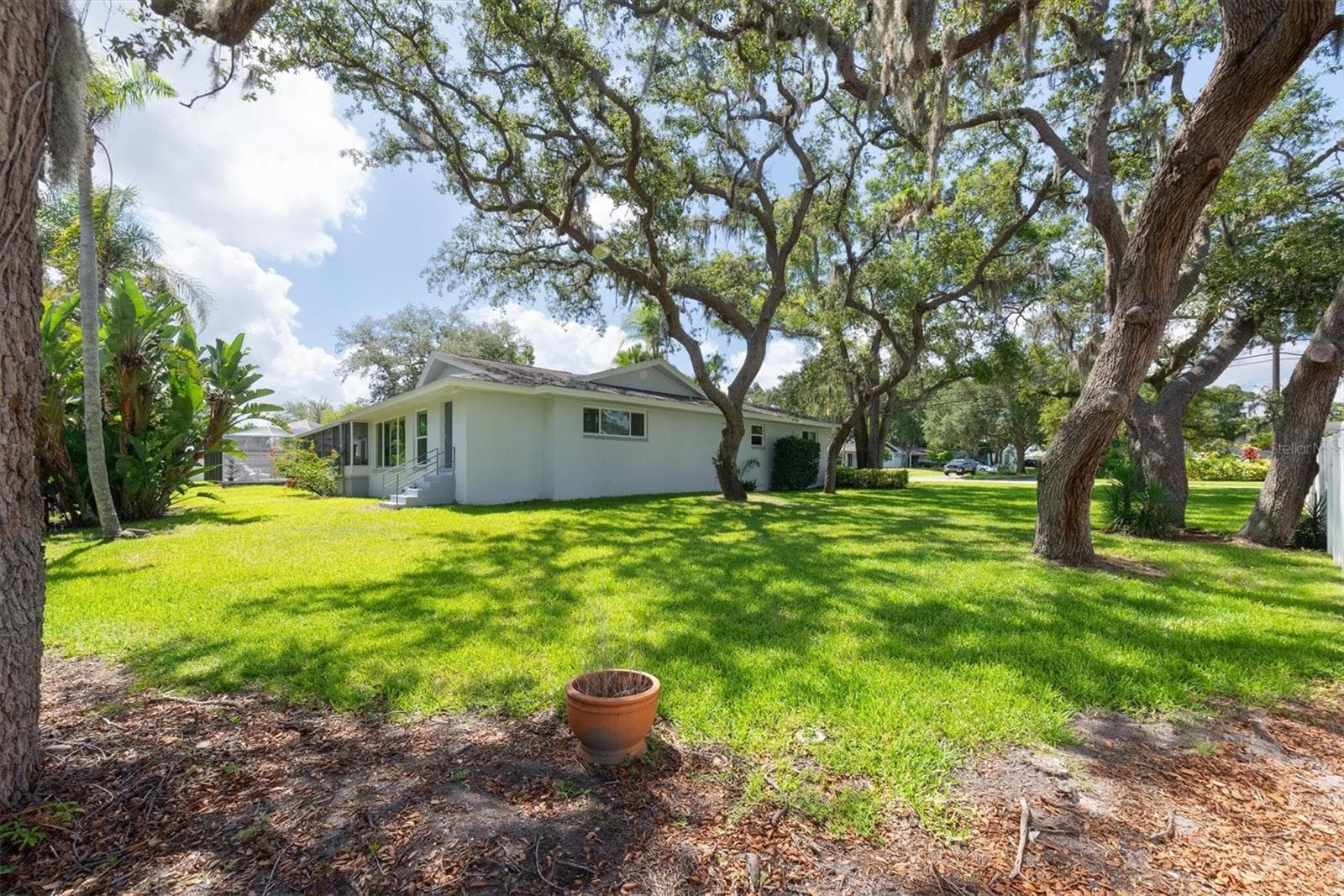 Single Family Residence at 1350 FAIRWAY DR, DUNEDIN, photo 55 of 67