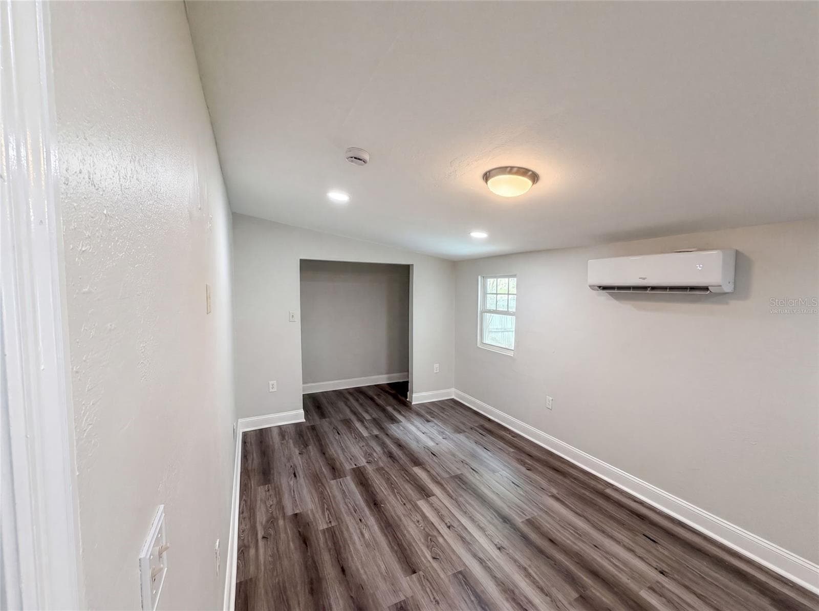 Virtually Staged - 1502 DAROCA DR, DELTONA