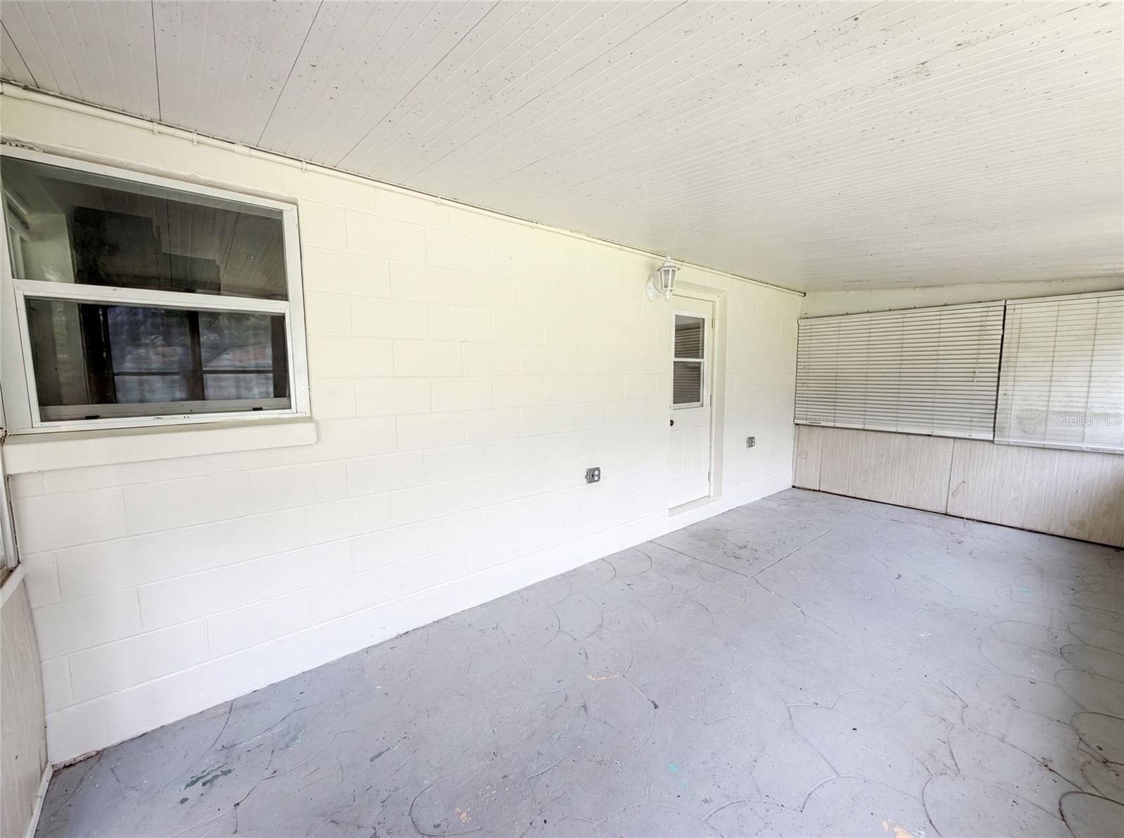 Single Family Residence at 1502 DAROCA DR, DELTONA, photo 19 of 20