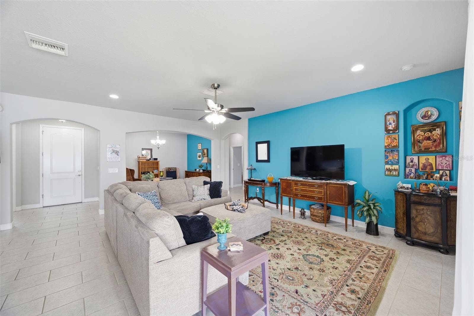 Single Family Residence at 123 N FLORIDA AVE, TARPON SPRINGS, photo 10 of 43