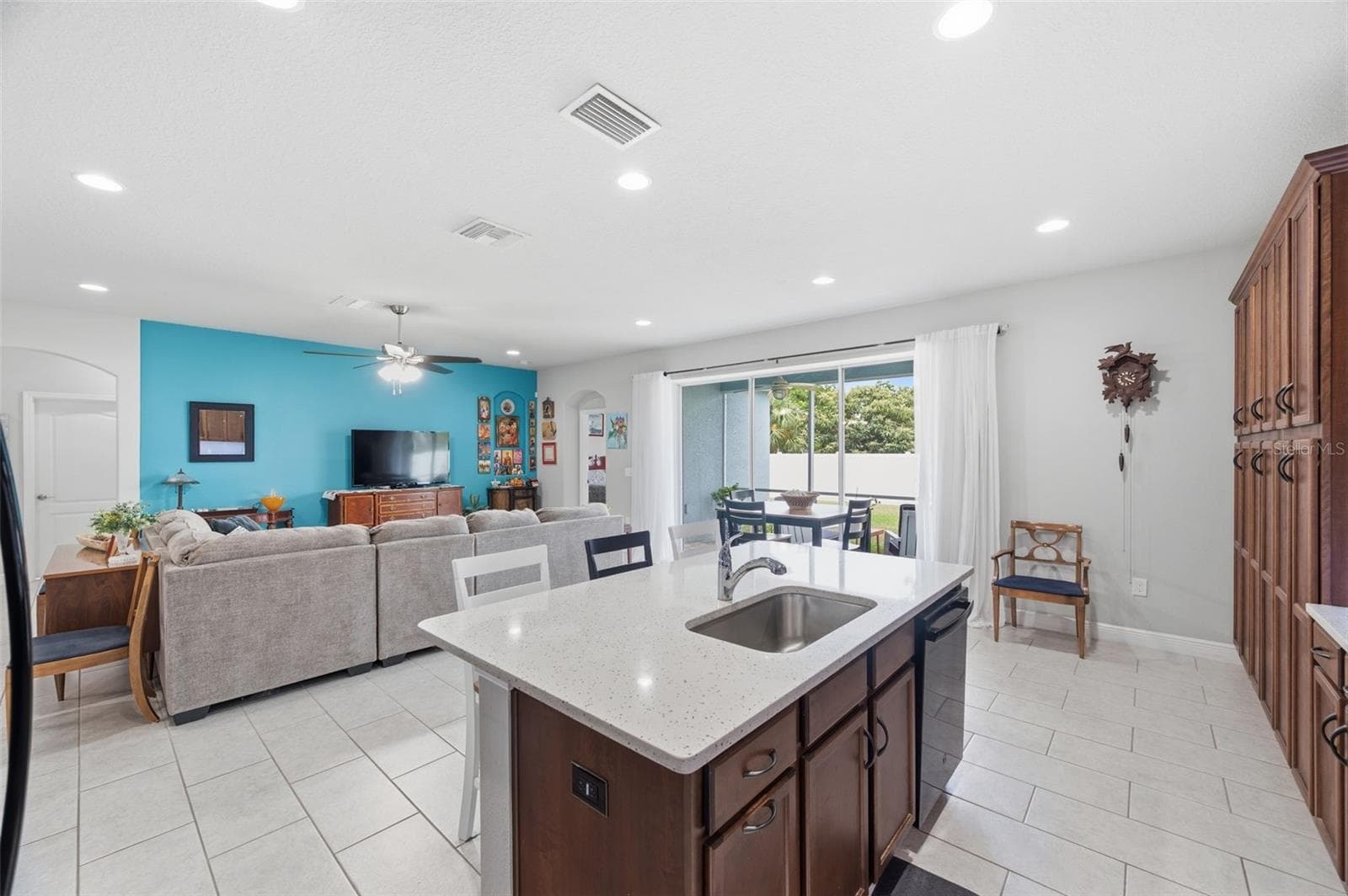 Single Family Residence at 123 N FLORIDA AVE, TARPON SPRINGS, photo 16 of 43