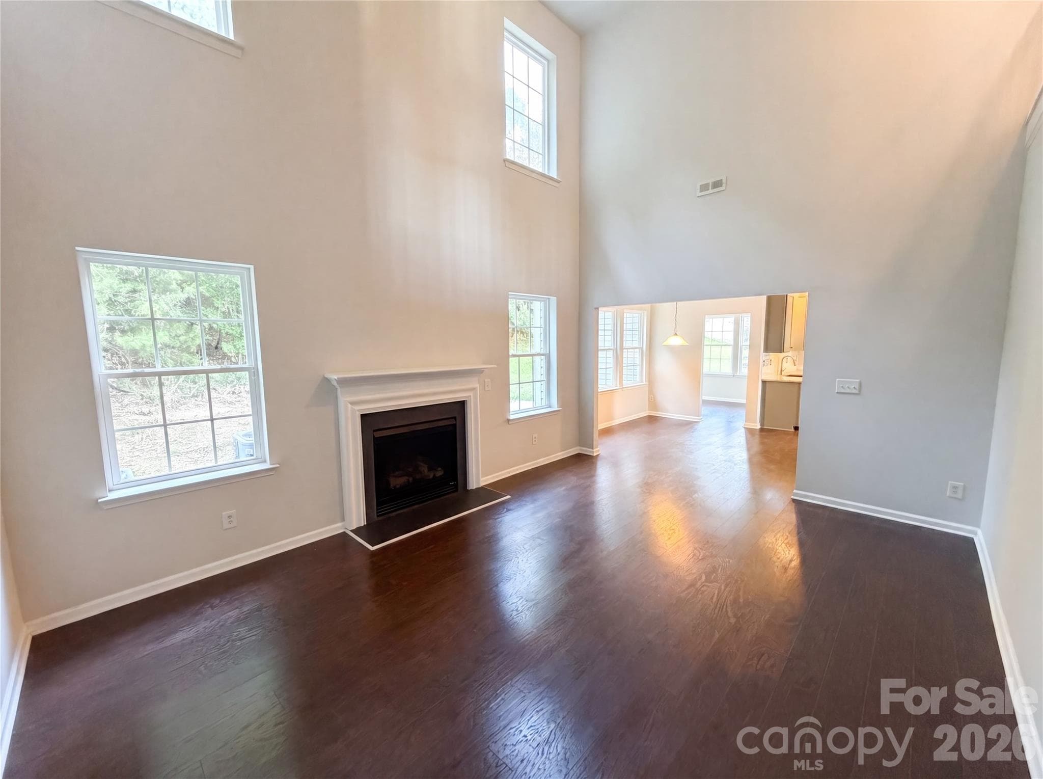 Single Family Residence at 2007 Turtle Point Road, Charlotte, photo 3 of 29