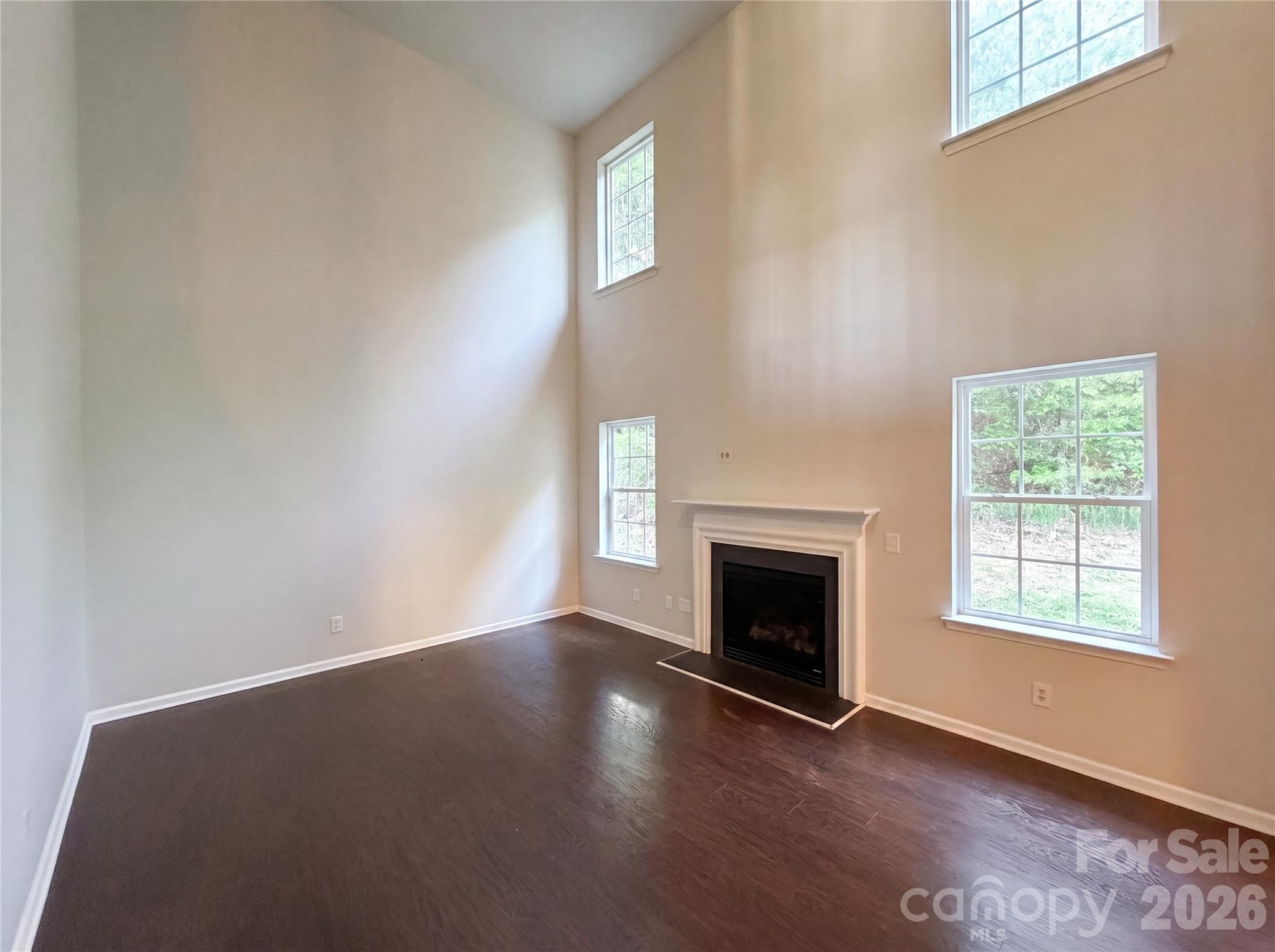 Single Family Residence at 2007 Turtle Point Road, Charlotte, photo 4 of 29