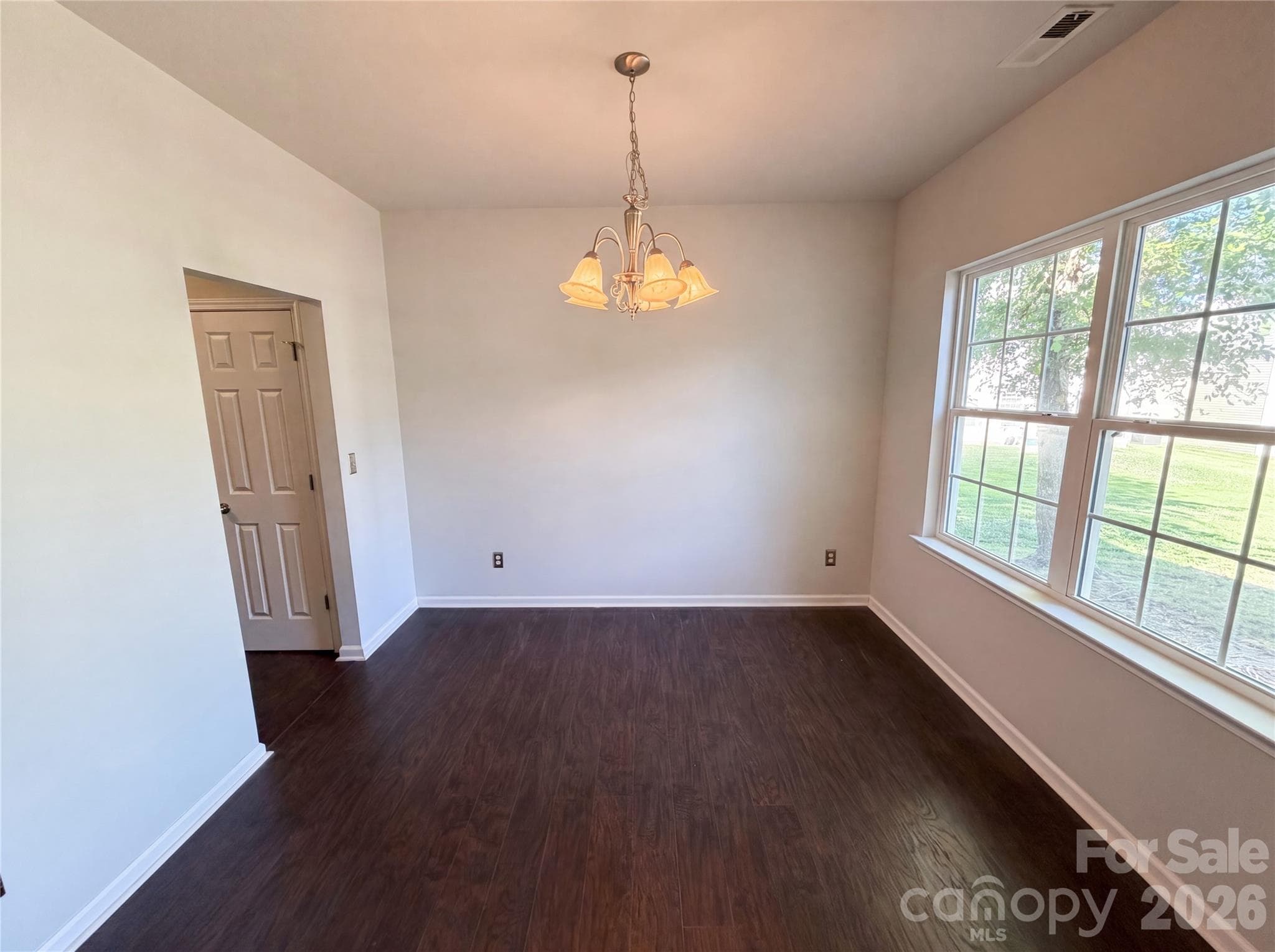 Single Family Residence at 2007 Turtle Point Road, Charlotte, photo 10 of 29