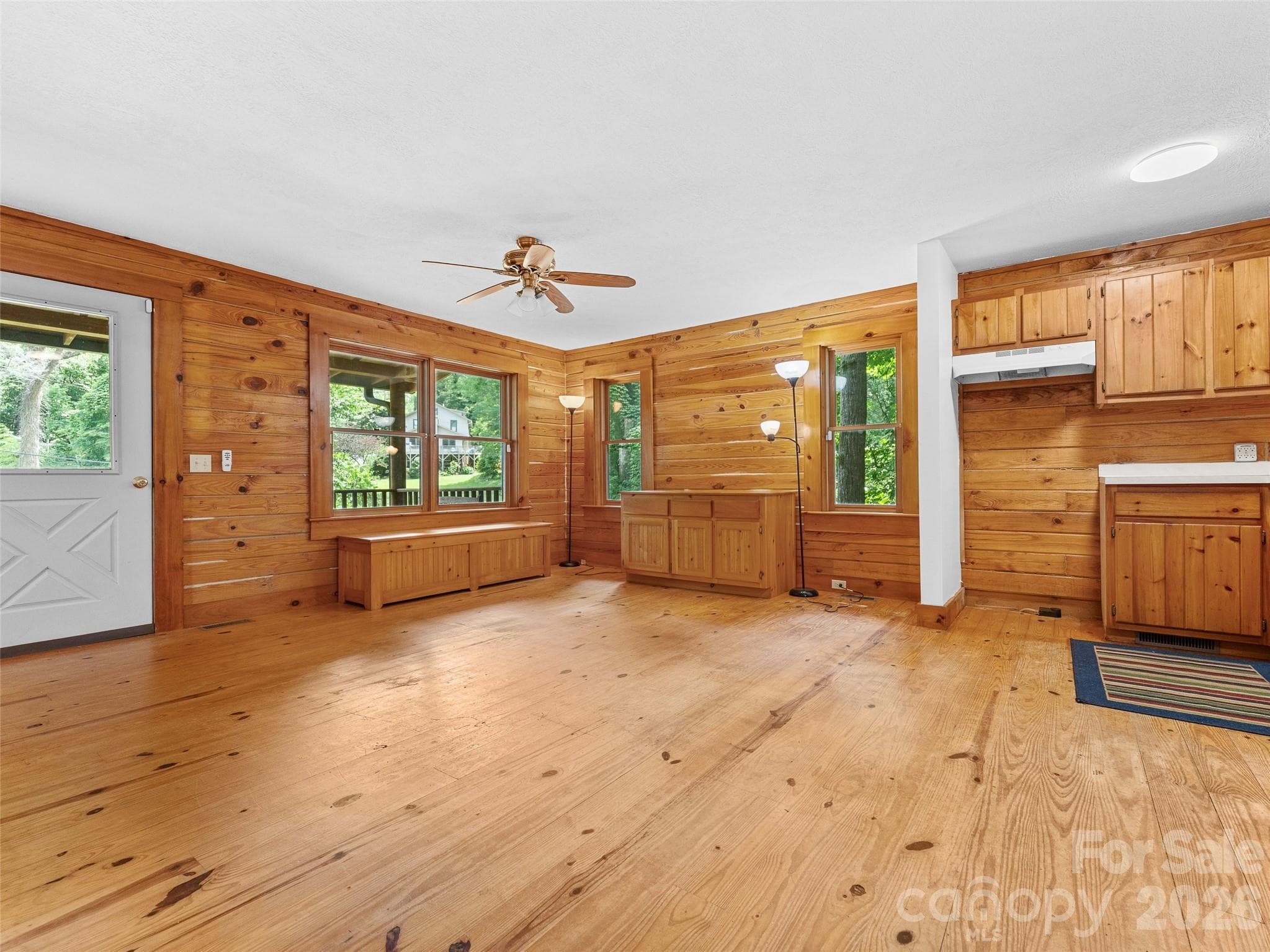 Single Family Residence at 549 Henderson Street, Saluda, photo 8 of 21