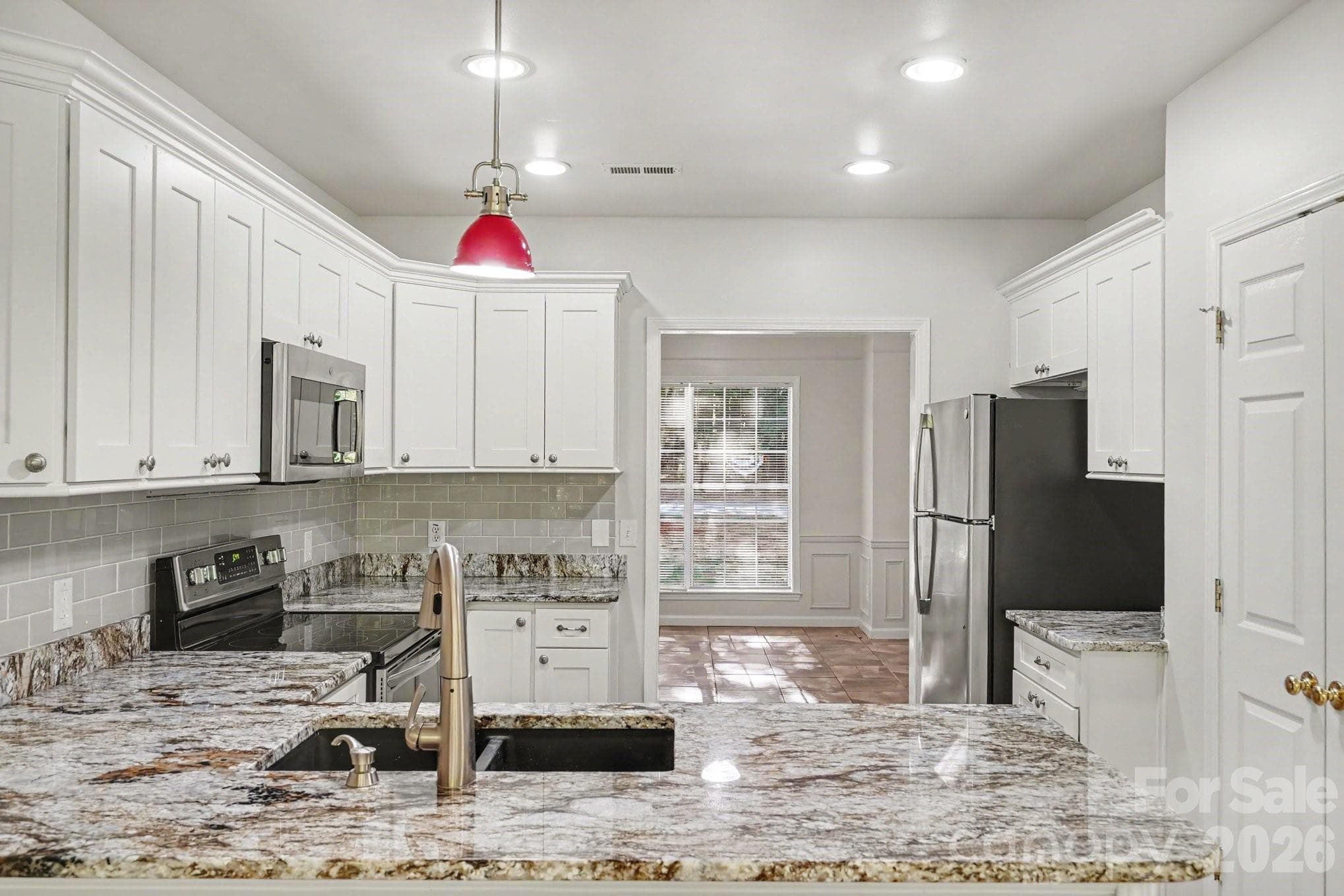 Single Family Residence at Huntersville, photo 7 of 31