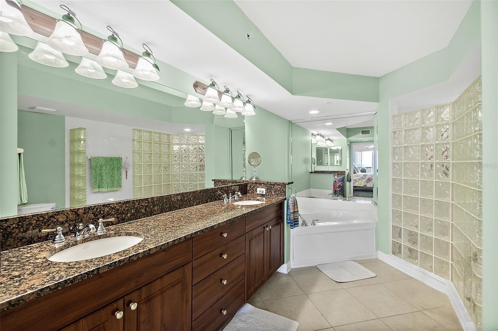 Condominium at 3315 S ATLANTIC AVE #1605, DAYTONA BEACH SHORES, photo 20 of 55