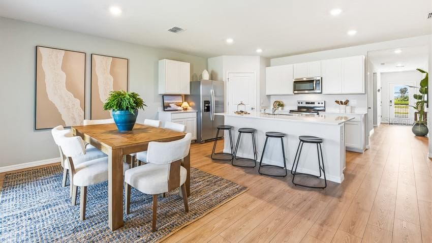 Single Family Residence at 10414 CHARLOTTE DR, PARRISH, photo 8 of 30