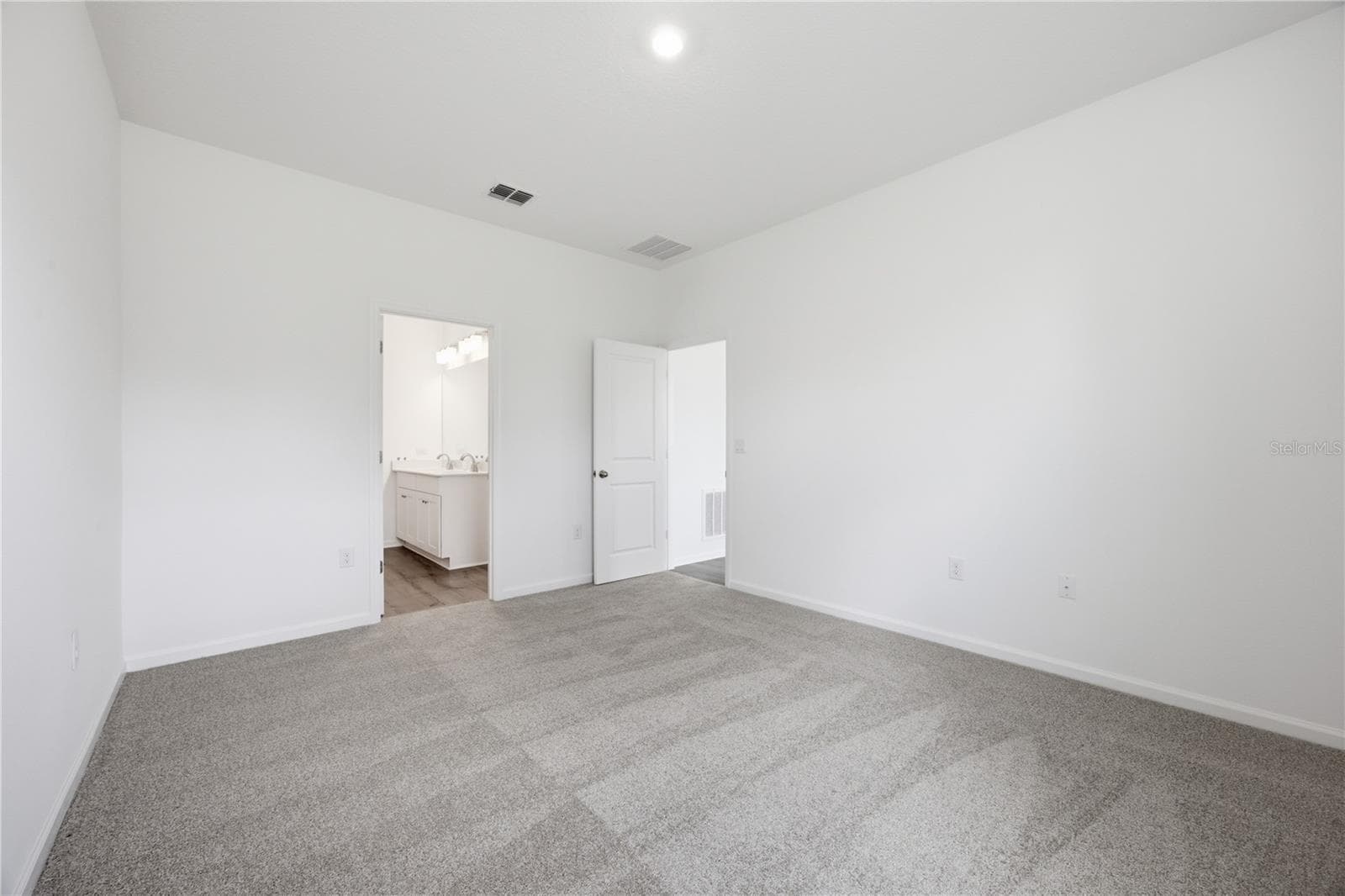 Single Family Residence at 5719 HIAWASSEE RD, OKAHUMPKA, photo 22 of 34