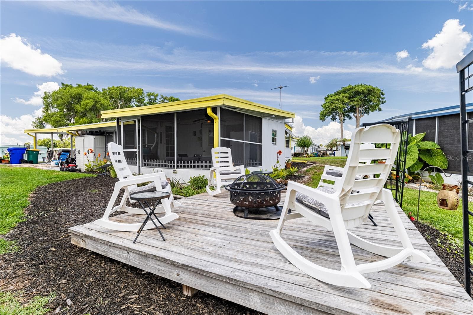 Manufactured Home at 1004 TODD WAY, TAVARES, photo 39 of 49
